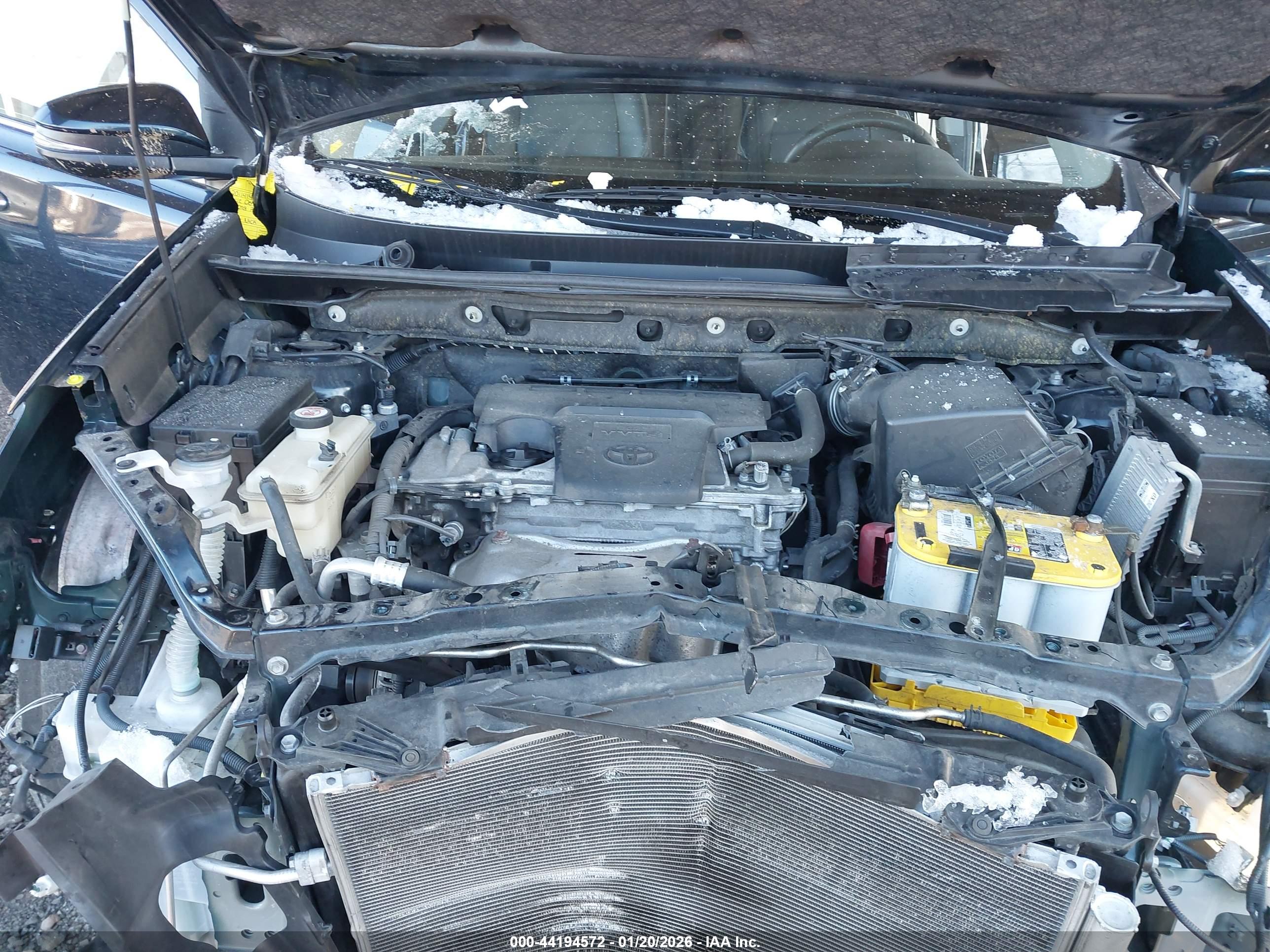 TOYOTA RAV4 image 10