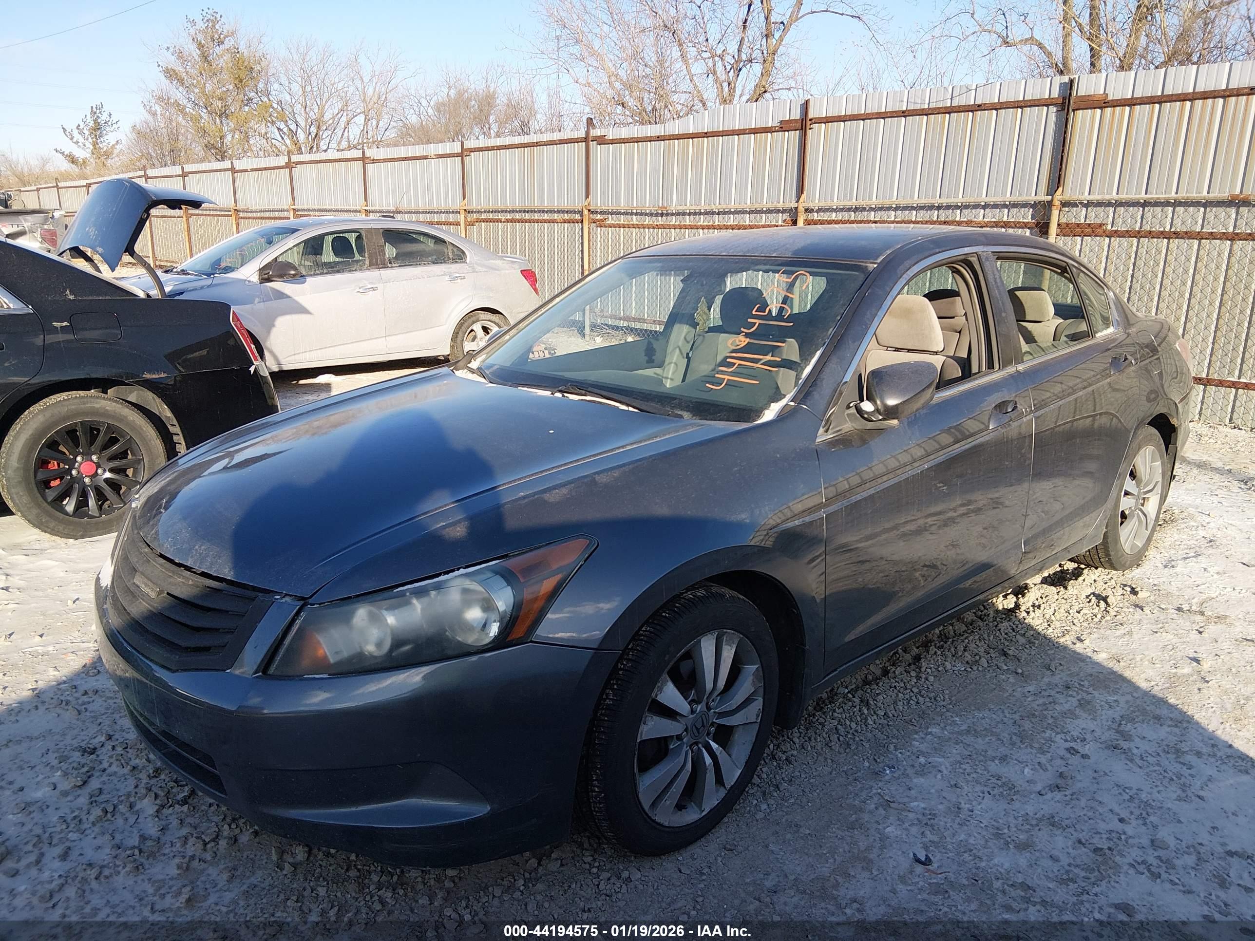 HONDA ACCORD image 2