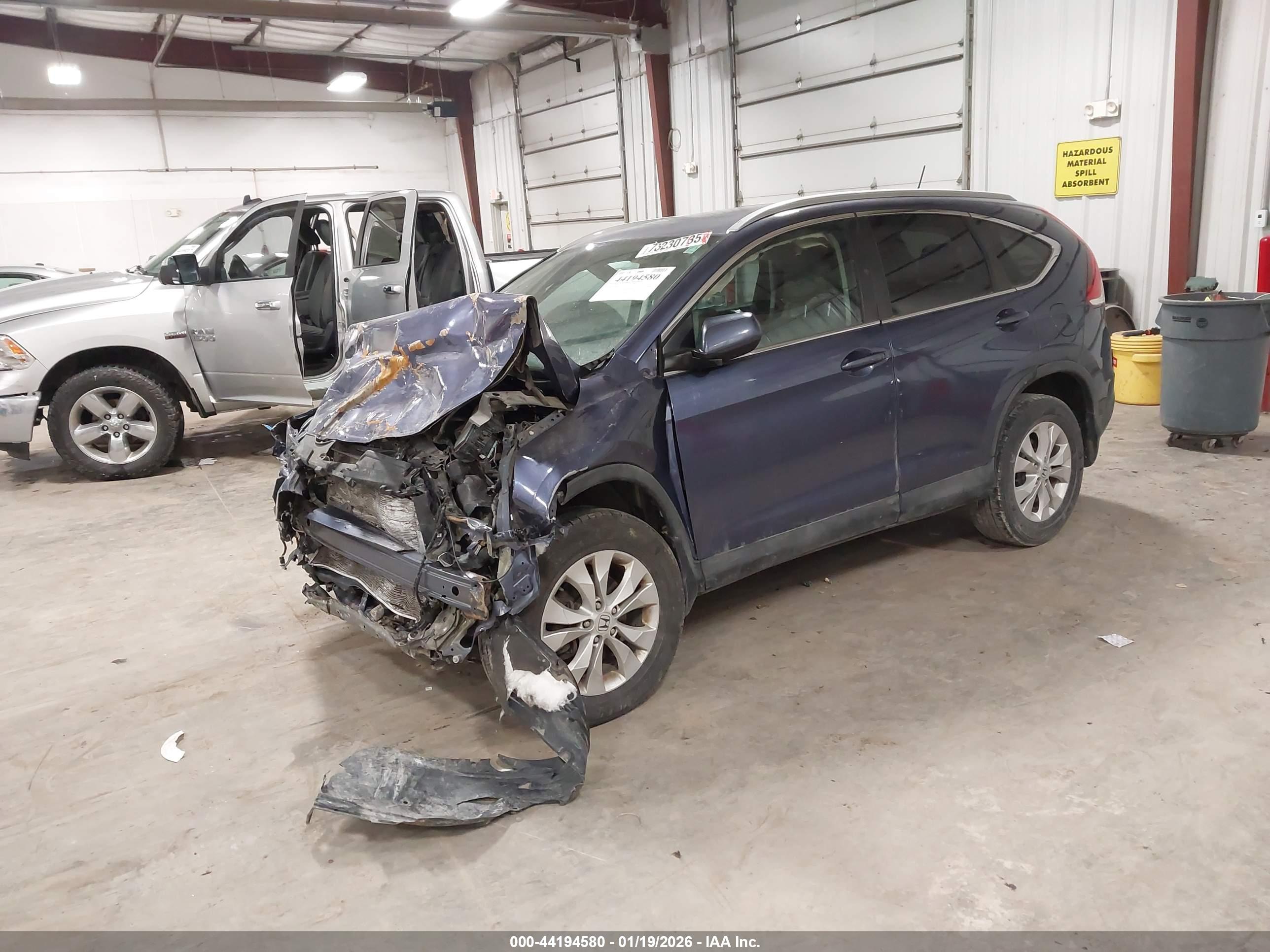 HONDA CR-V image 2