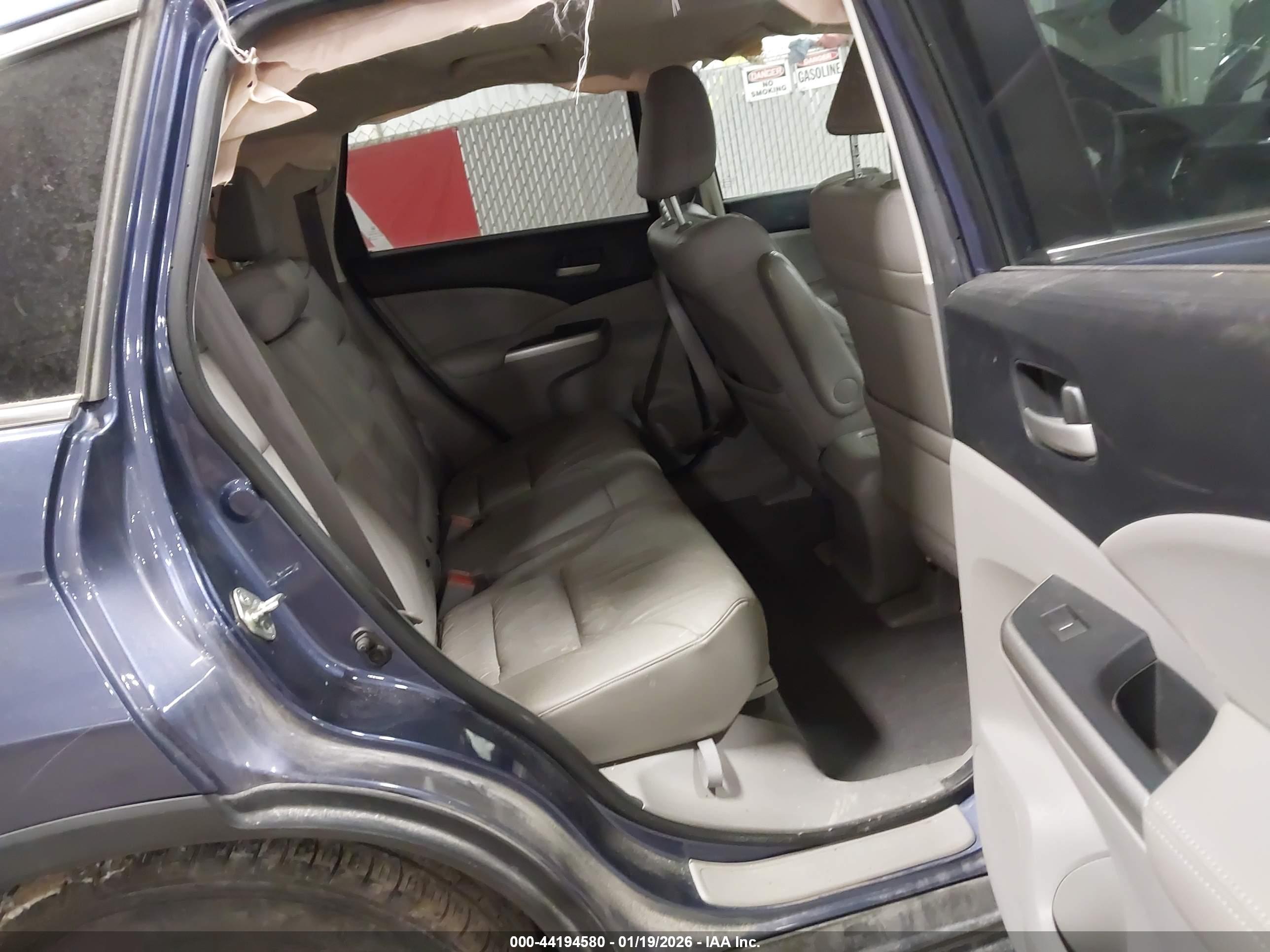 HONDA CR-V image 8