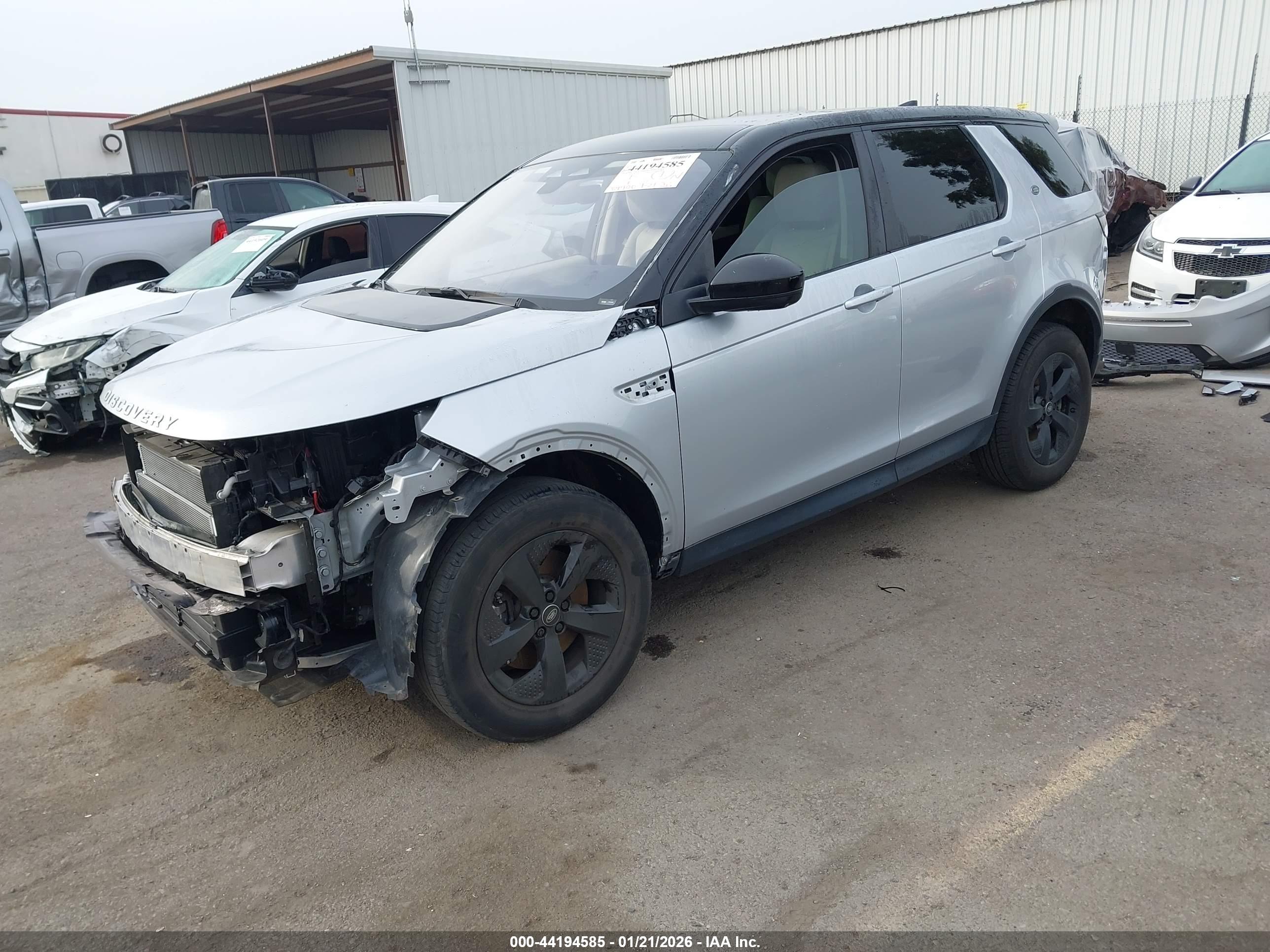 LAND ROVER image 2