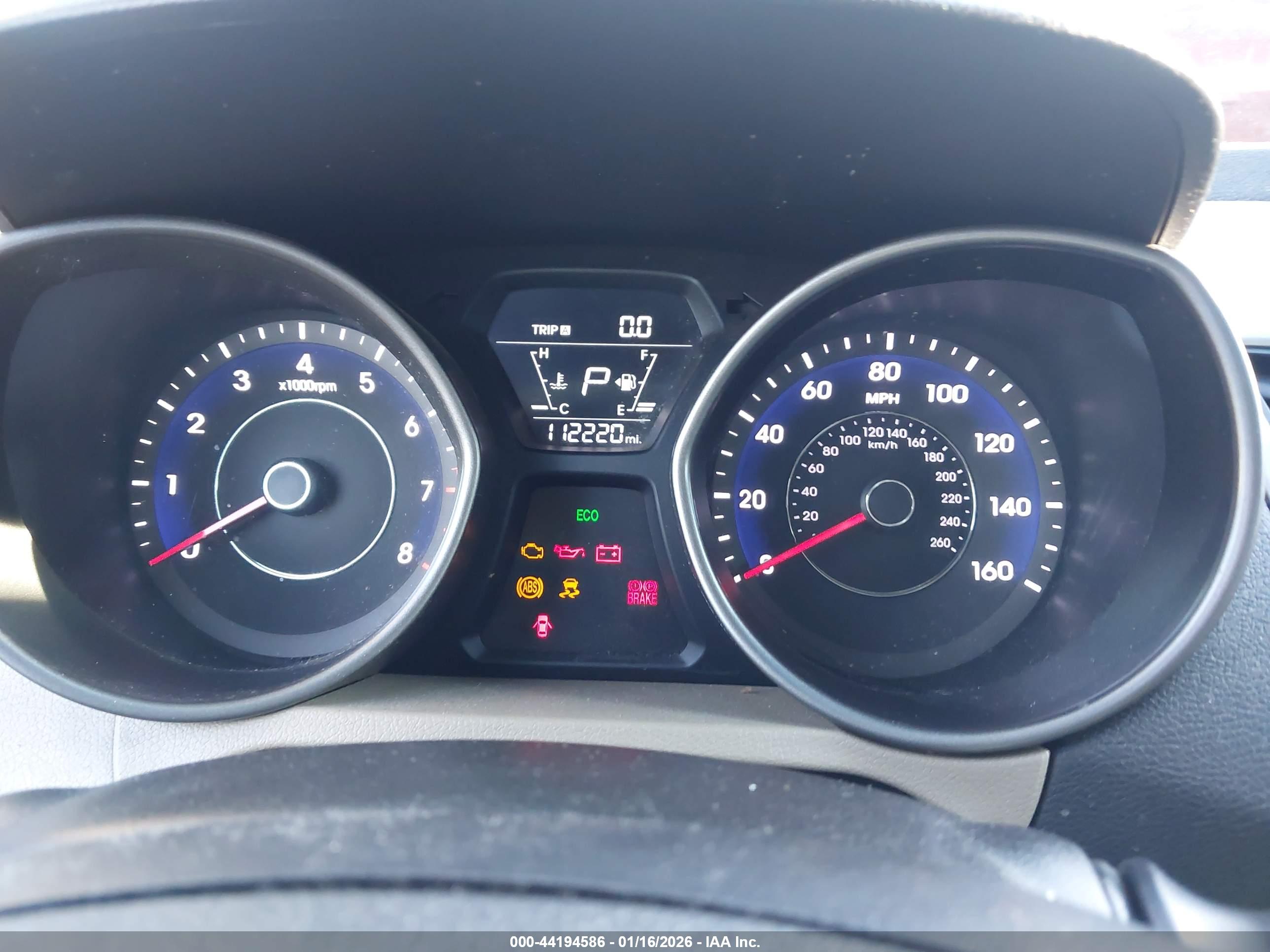HYUNDAI ELANTRA image 7