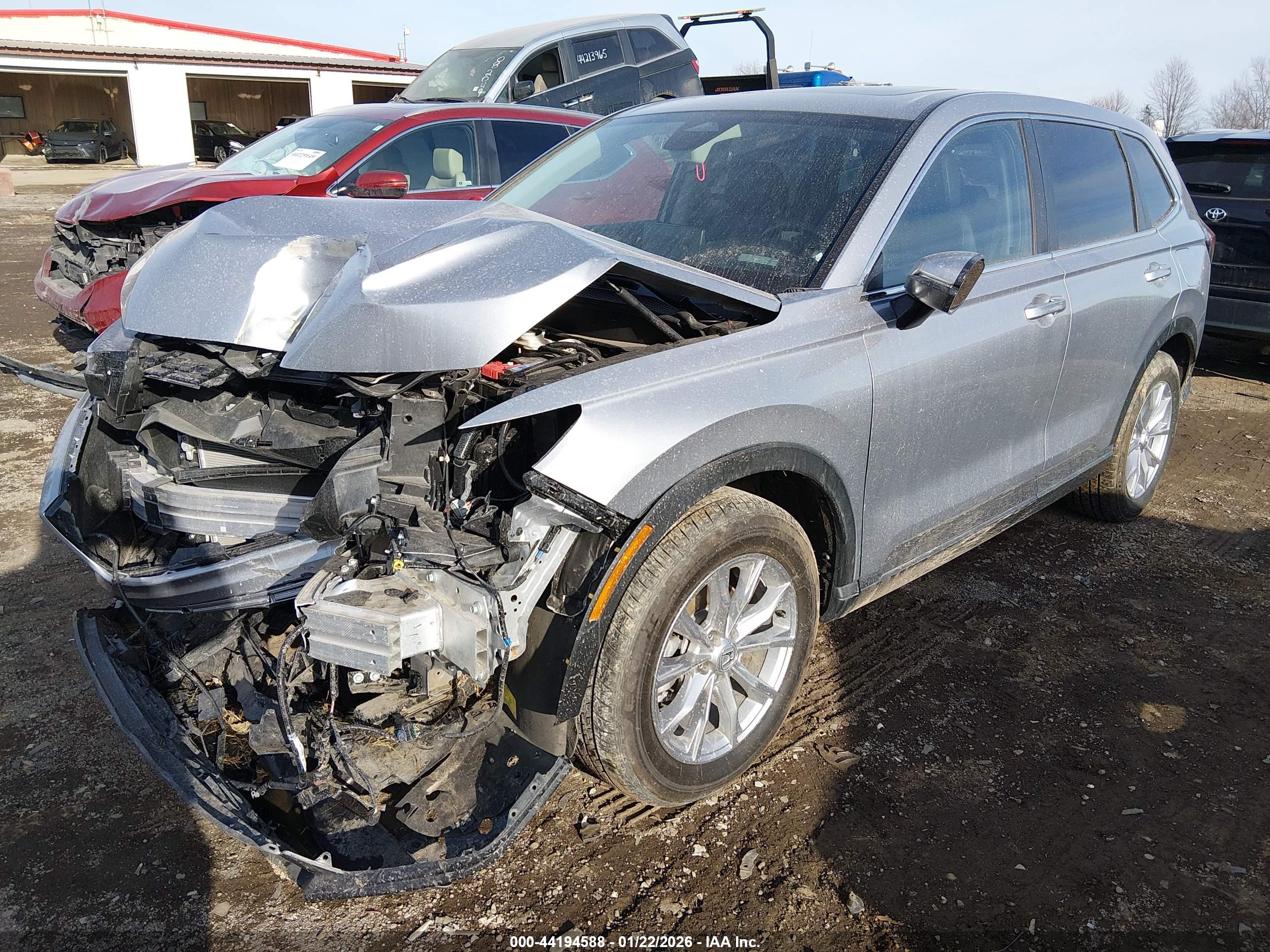 HONDA CR-V image 2