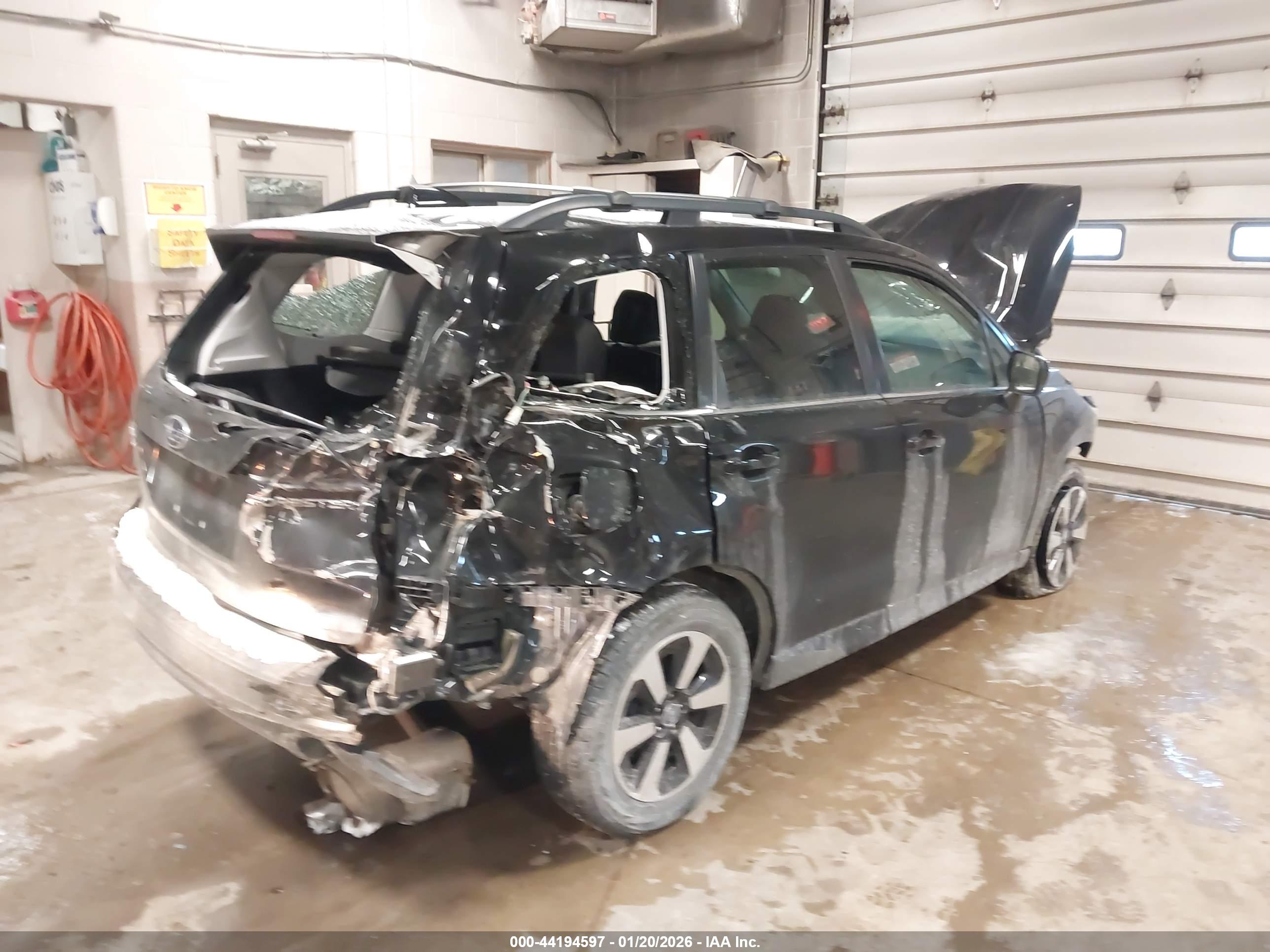SUBARU FORESTER image 4