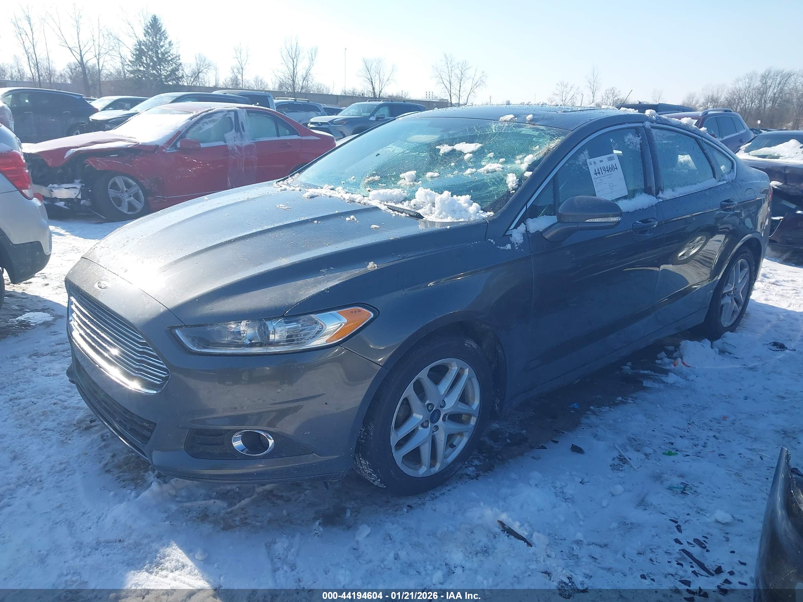 FORD FUSION image 2