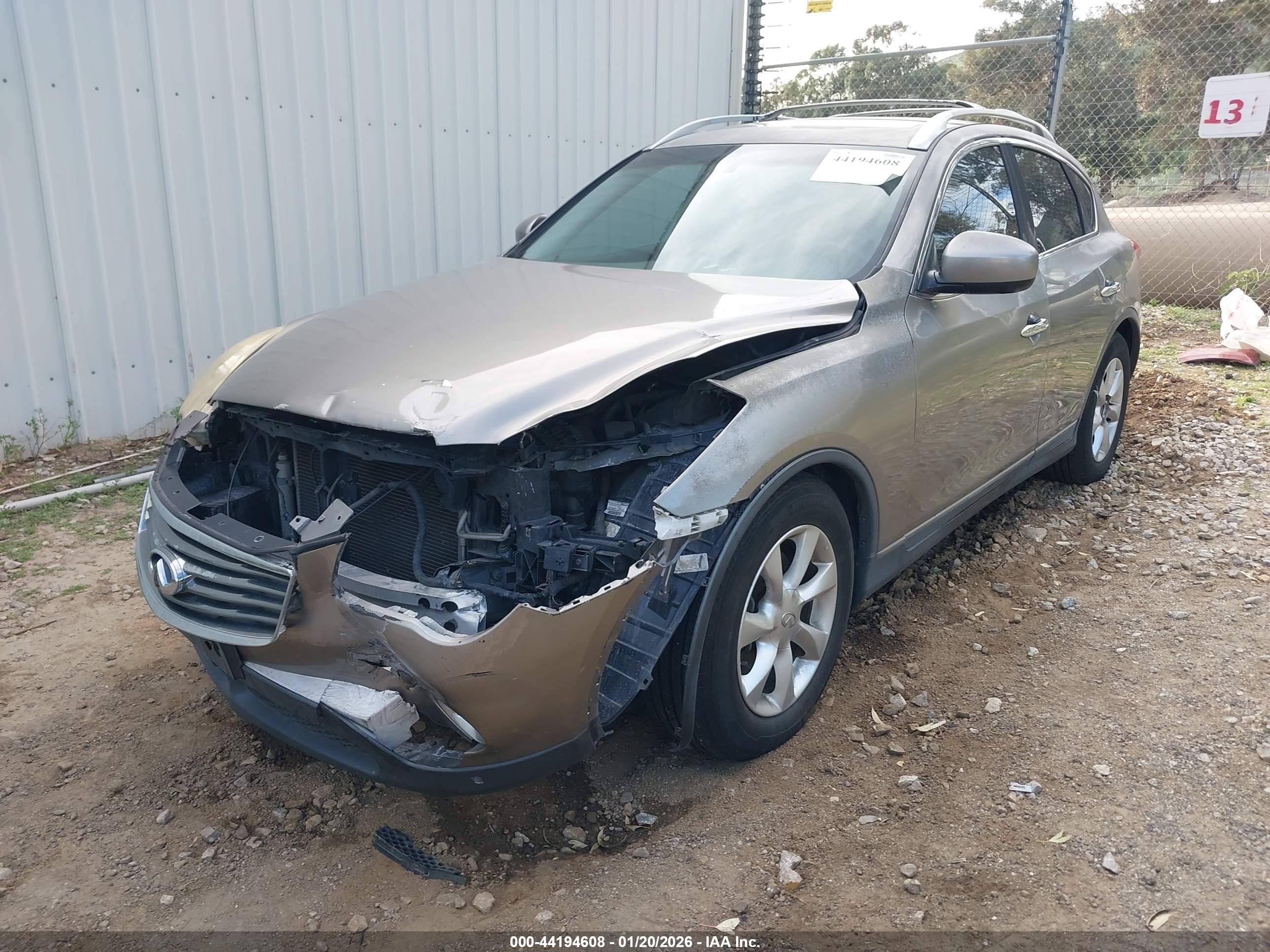 INFINITI EX35 image 2