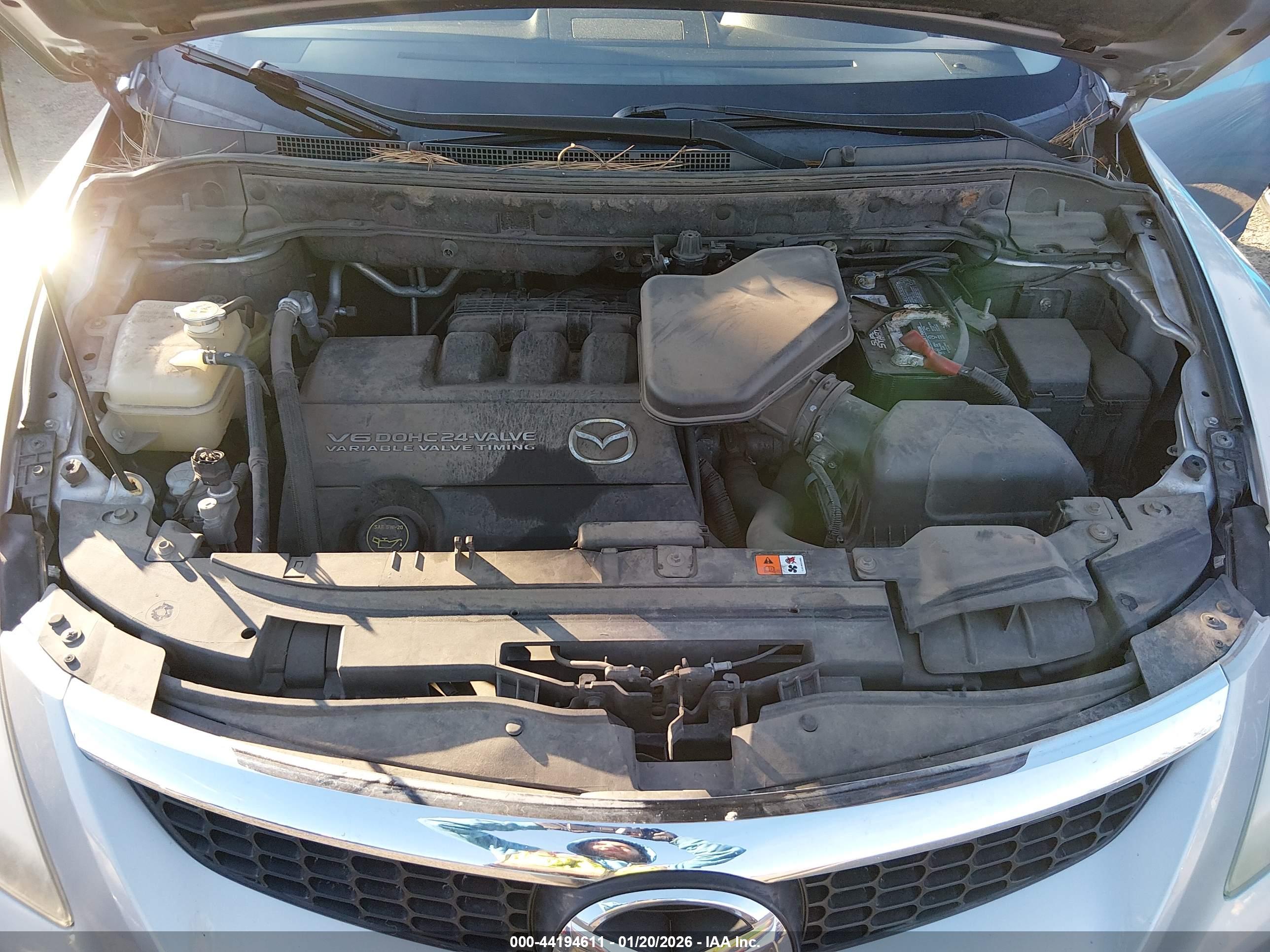MAZDA CX-9 image 10