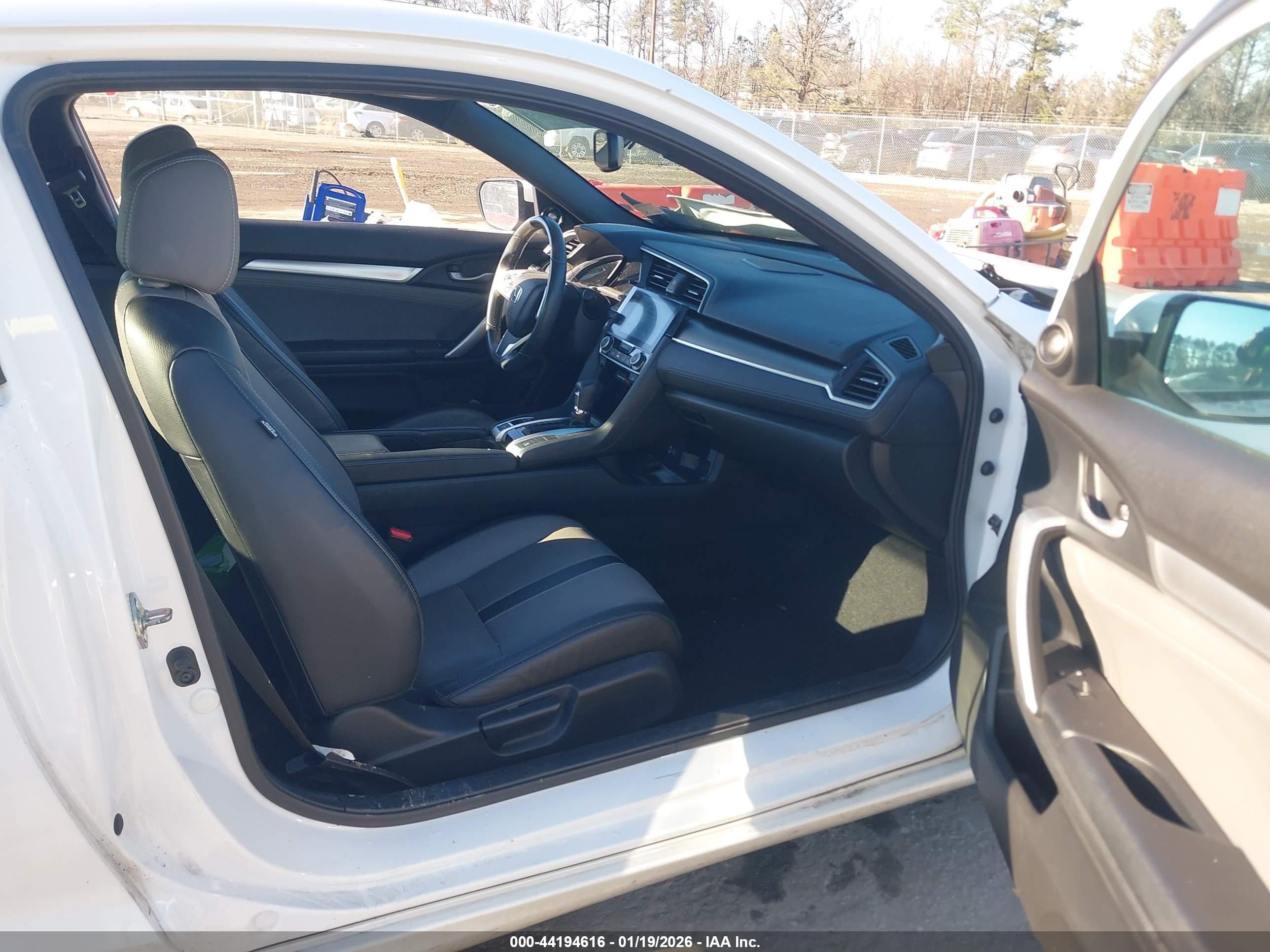 HONDA CIVIC image 5