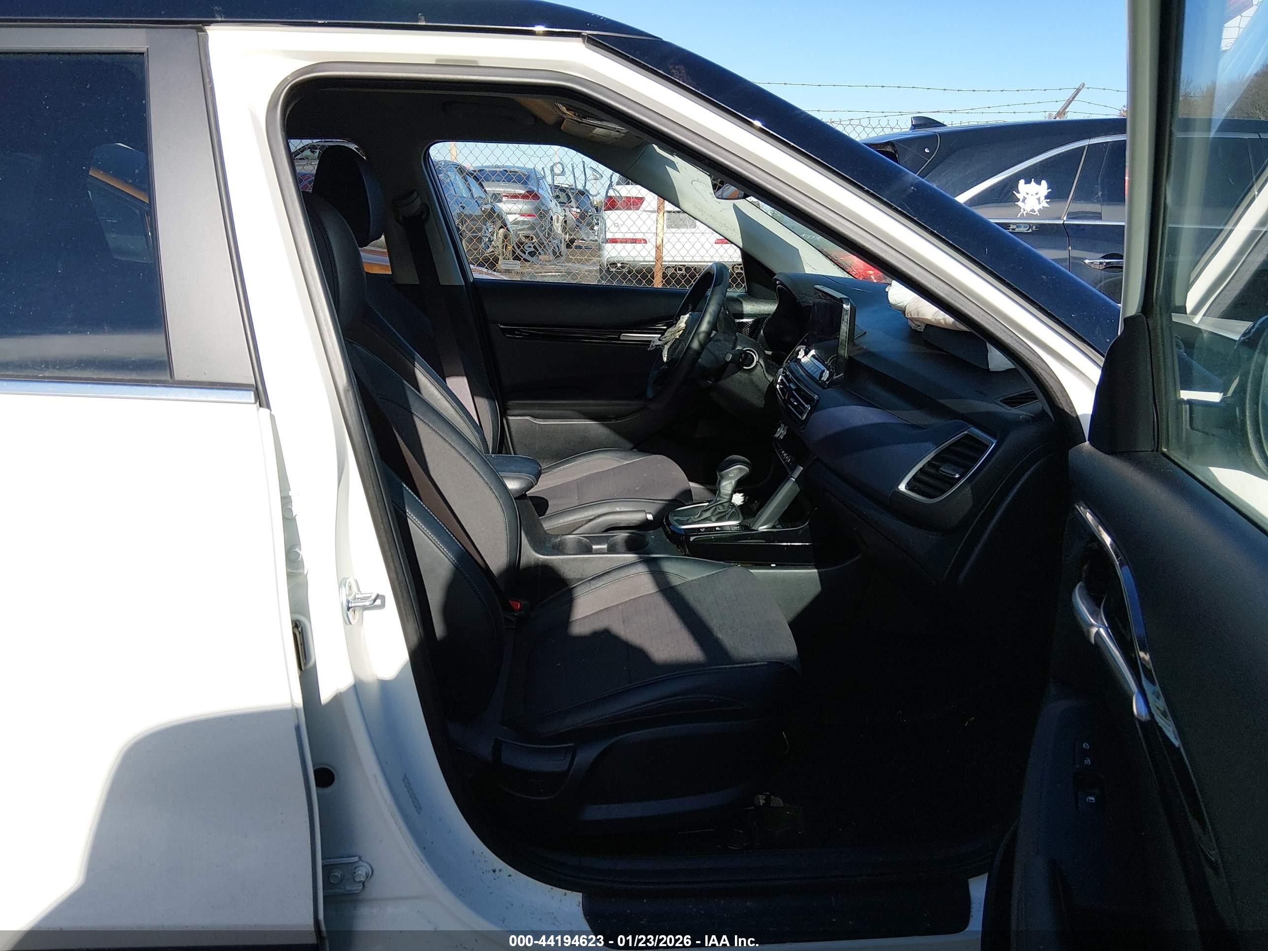 KIA SELTOS image 5