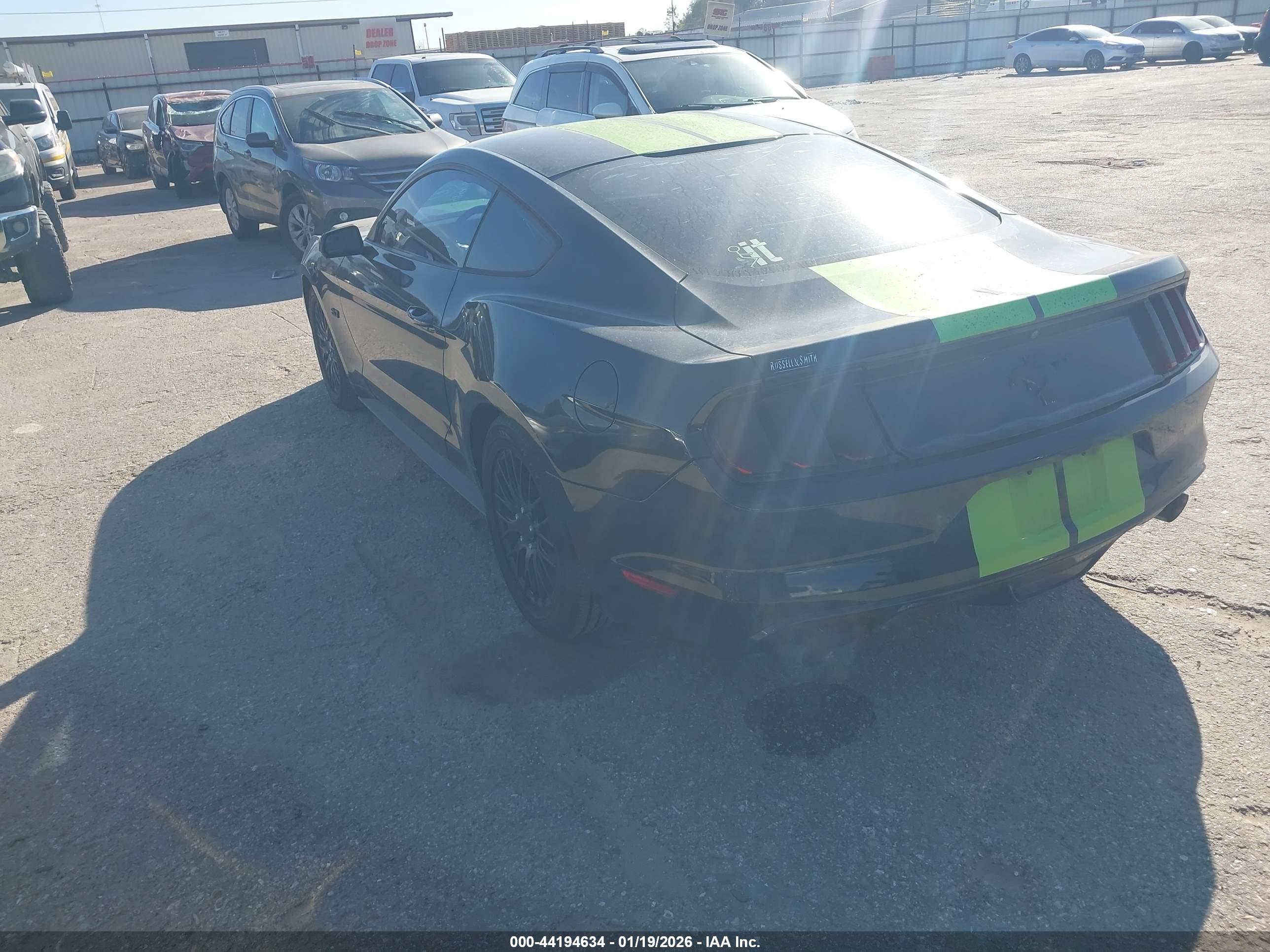 FORD MUSTANG image 3