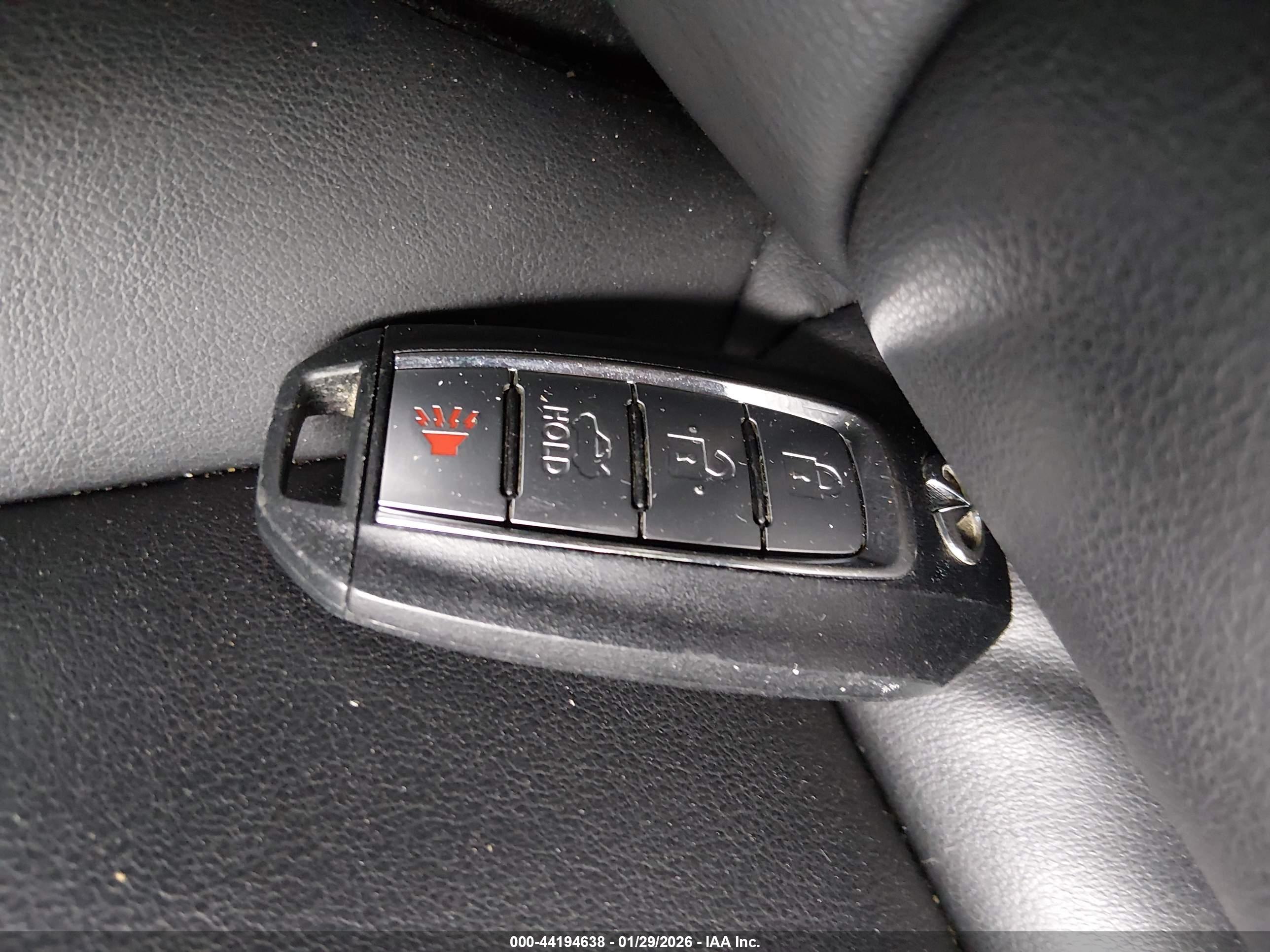 INFINITI Q50 image 11