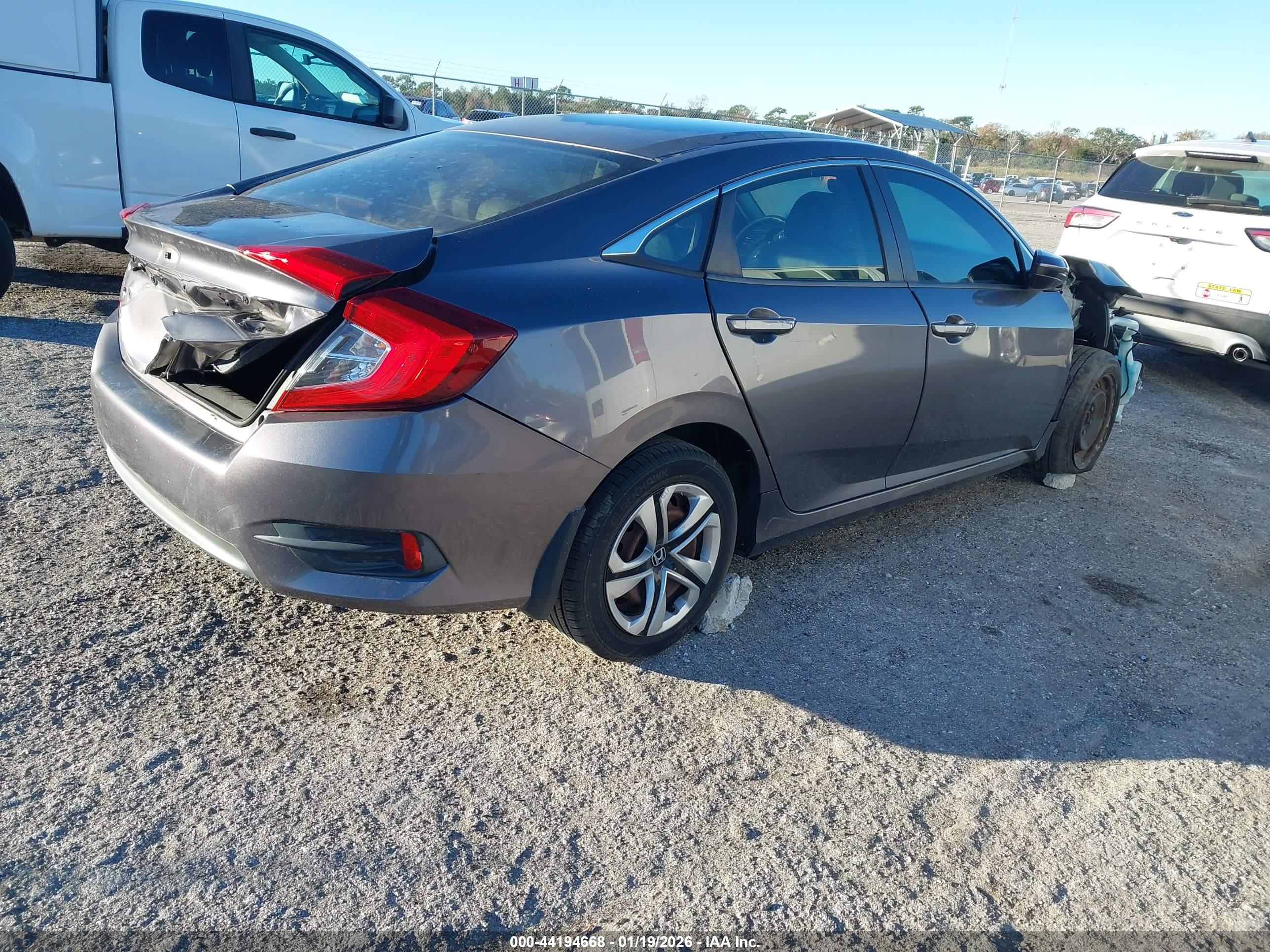HONDA CIVIC image 4