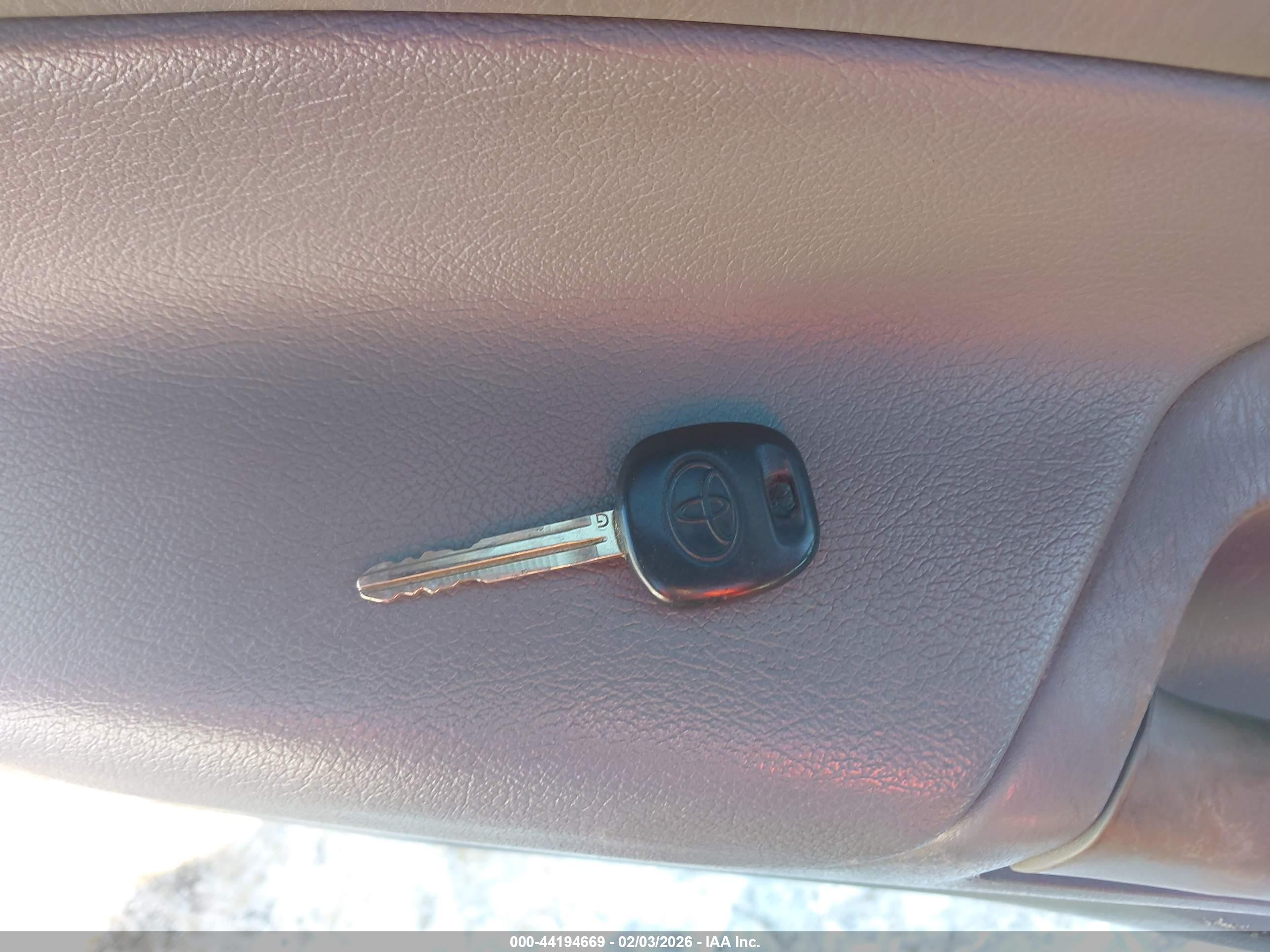 TOYOTA TACOMA image 11