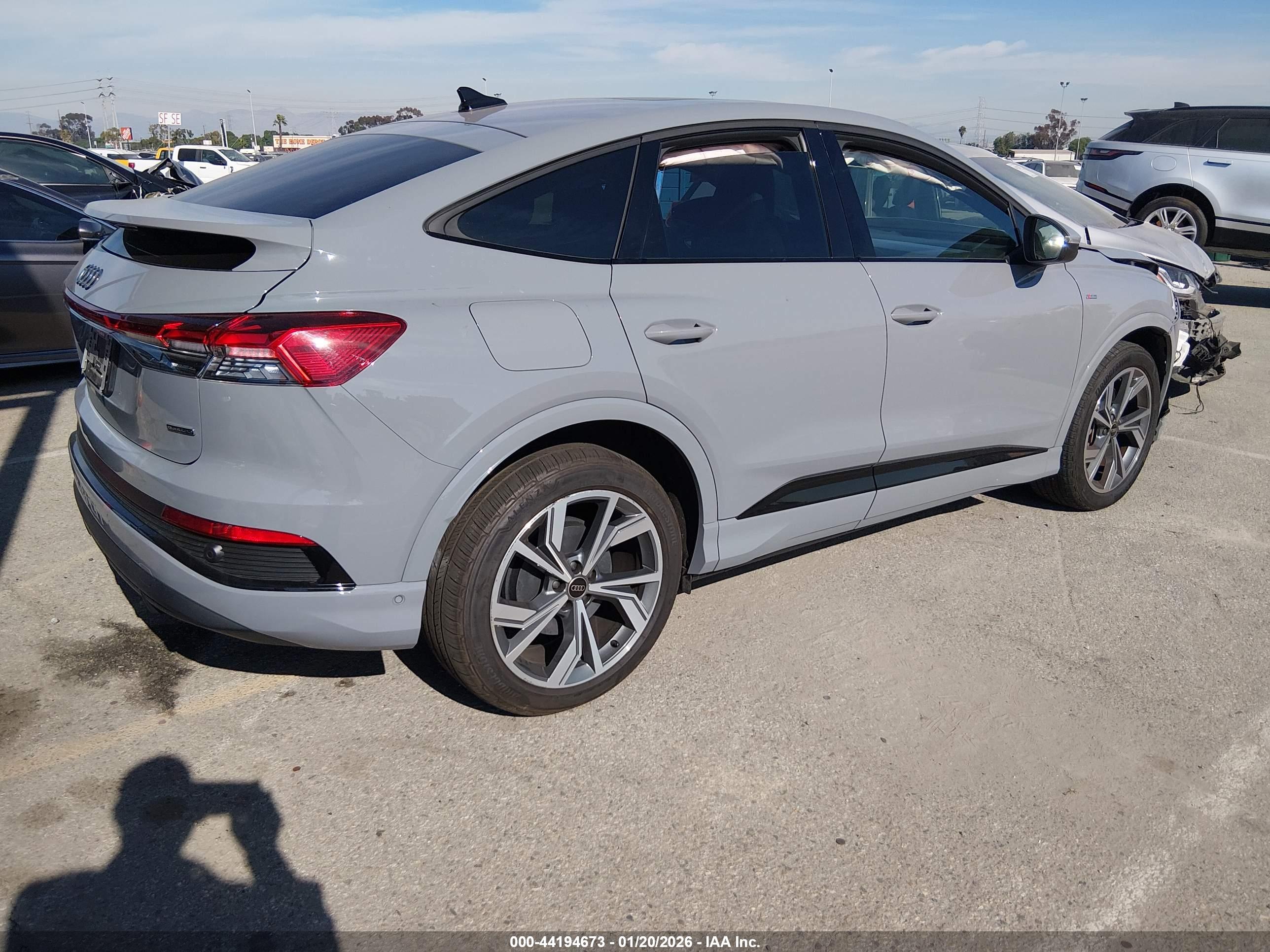 AUDI Q4 image 4