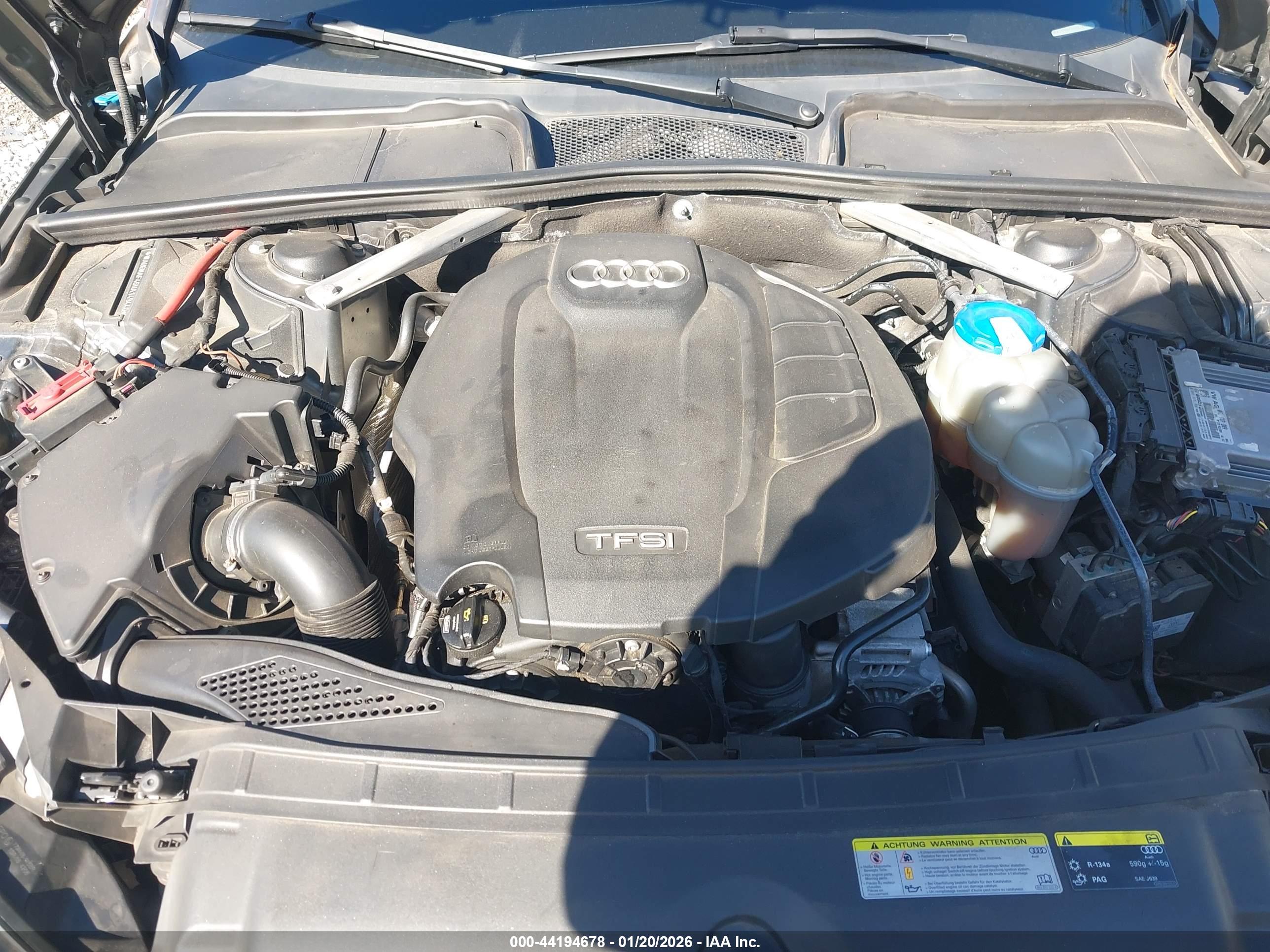 AUDI A4 image 10