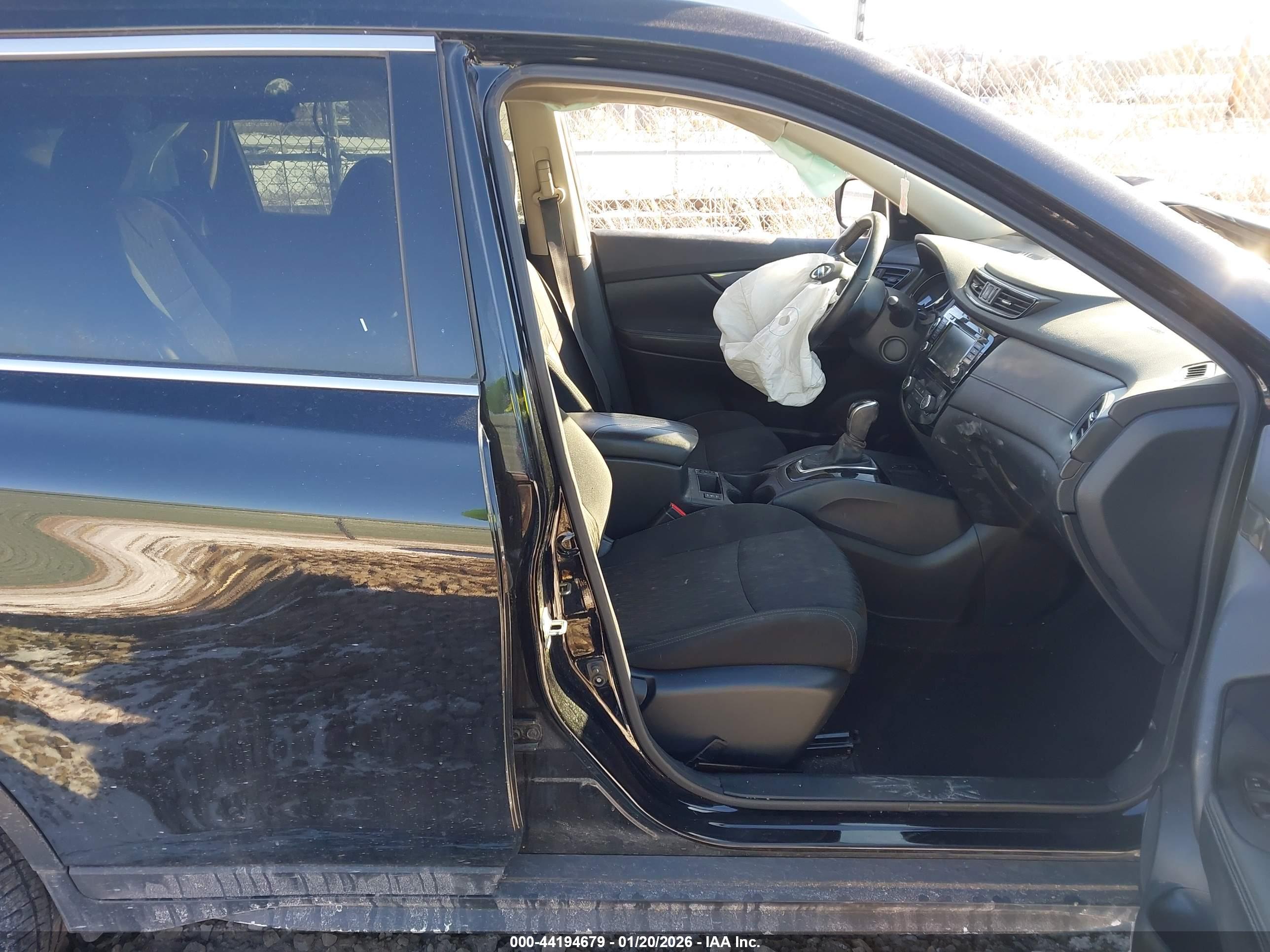 NISSAN ROGUE image 5