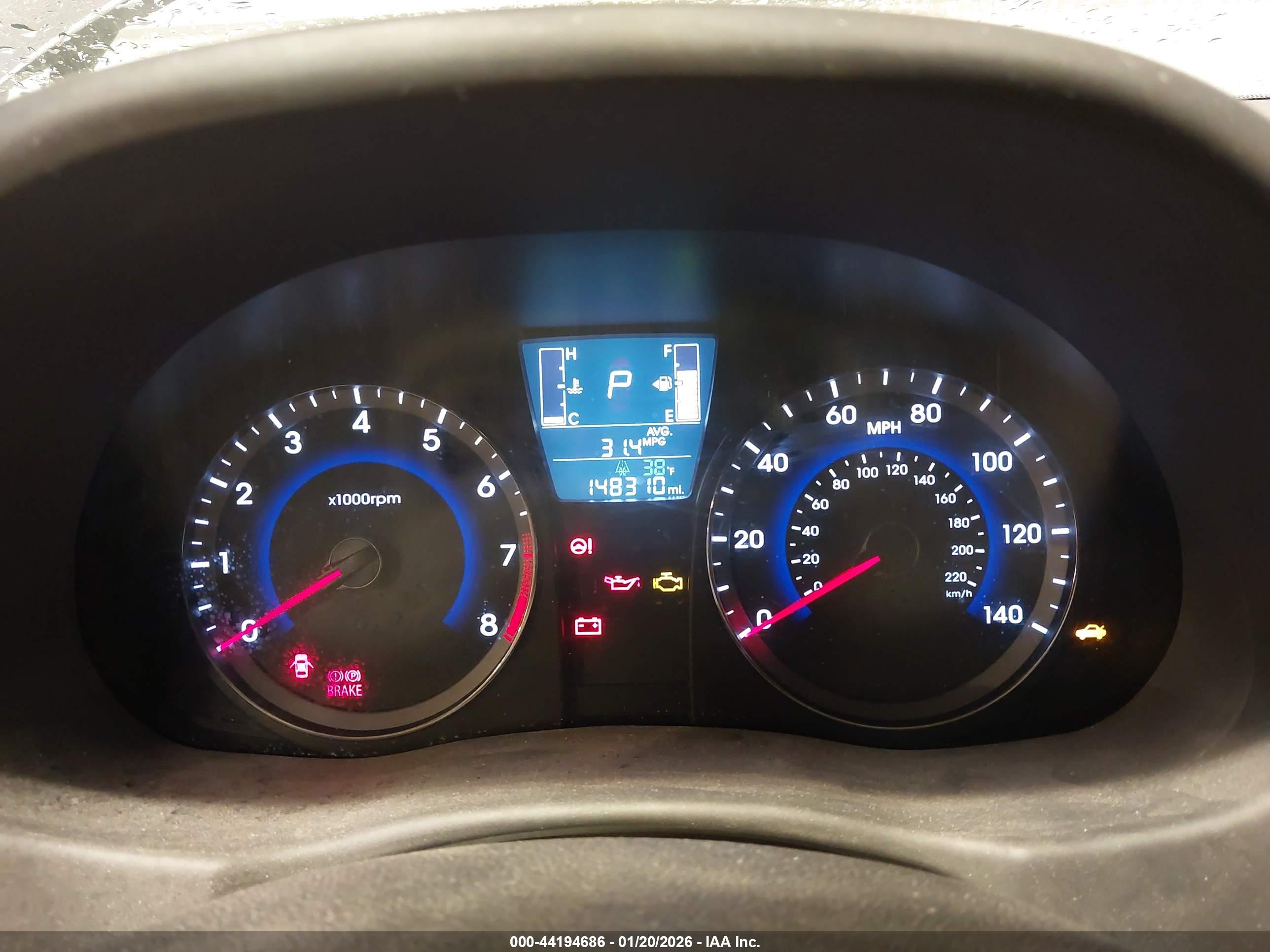 HYUNDAI ACCENT image 7