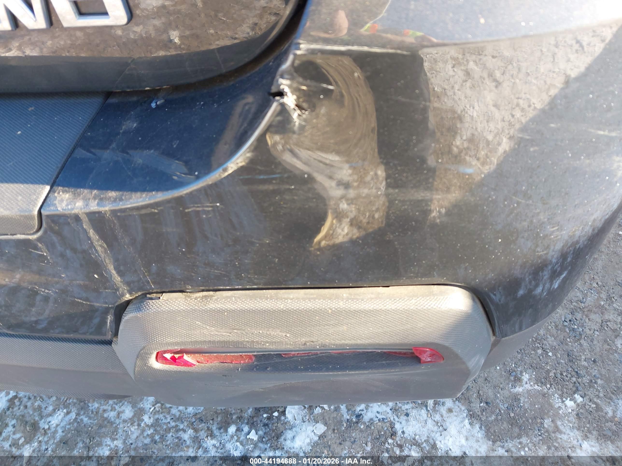 GMC TERRAIN image 6