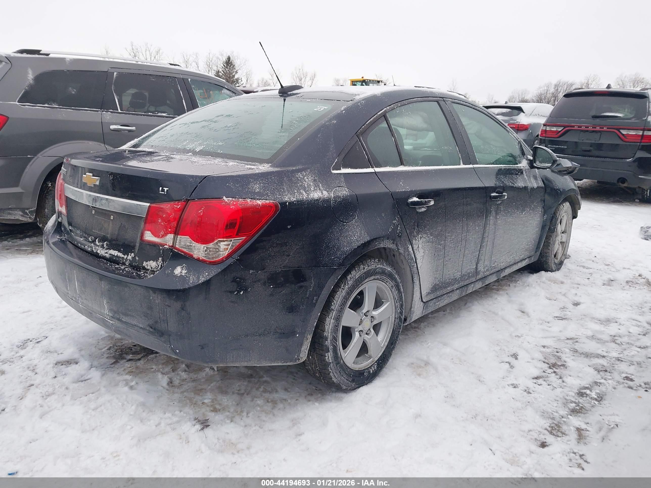 CHEVROLET CRUZE image 4