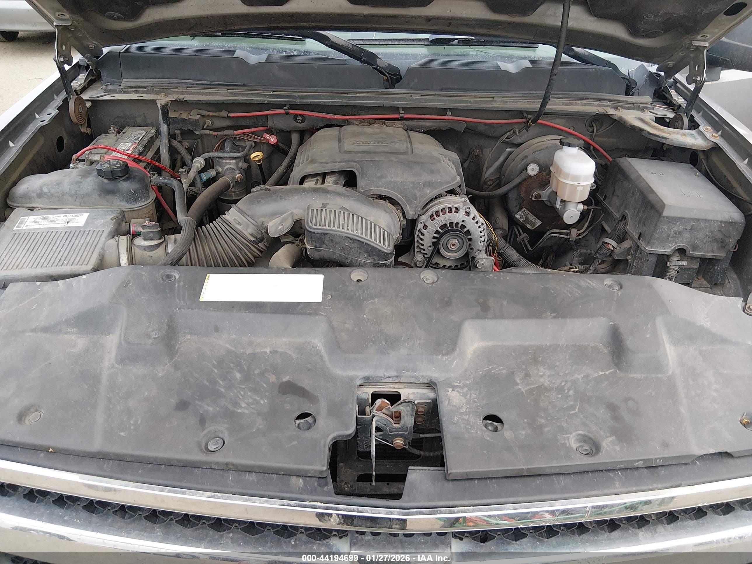 CHEVROLET SILVERADO image 10