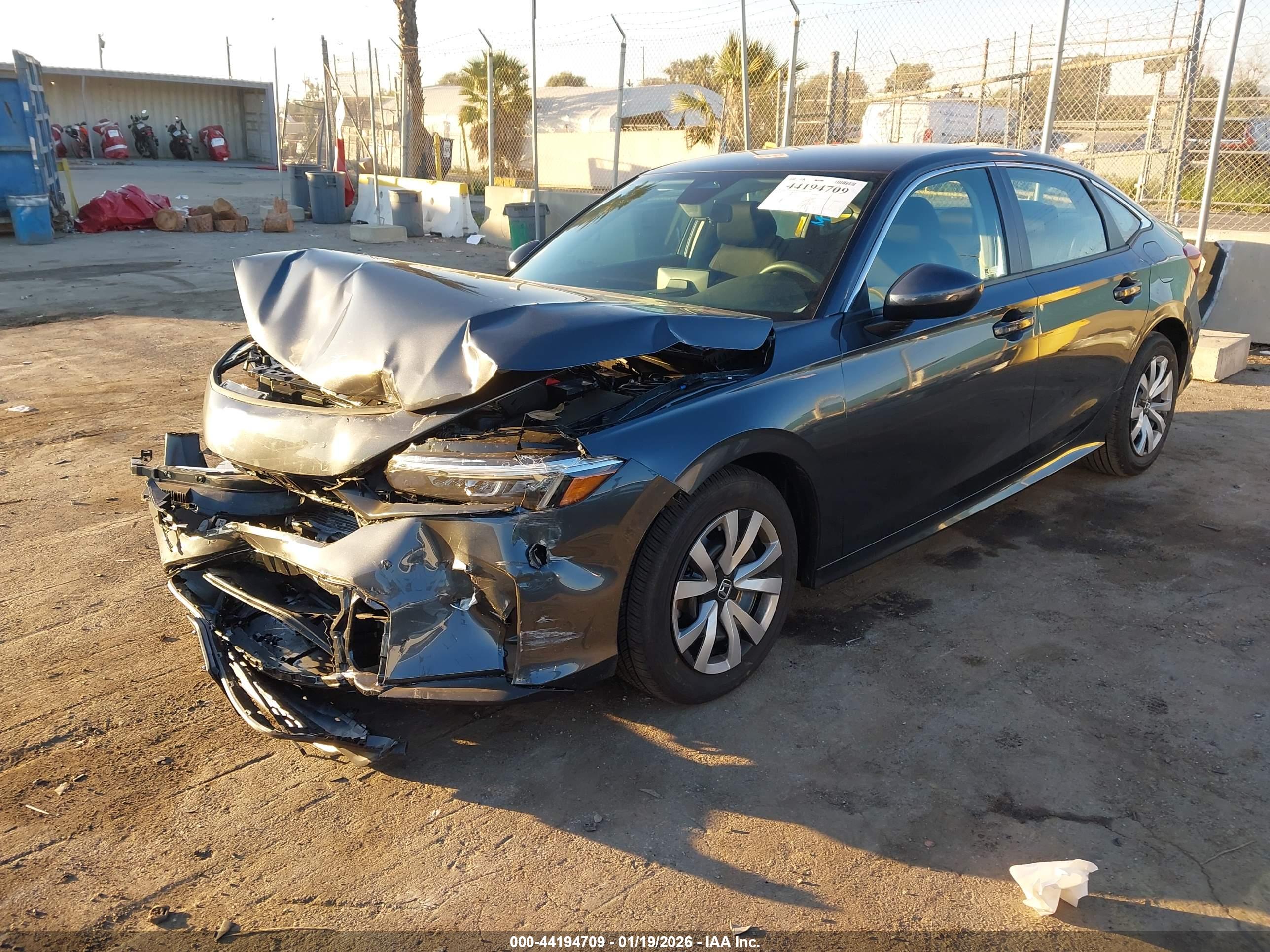 HONDA CIVIC image 2