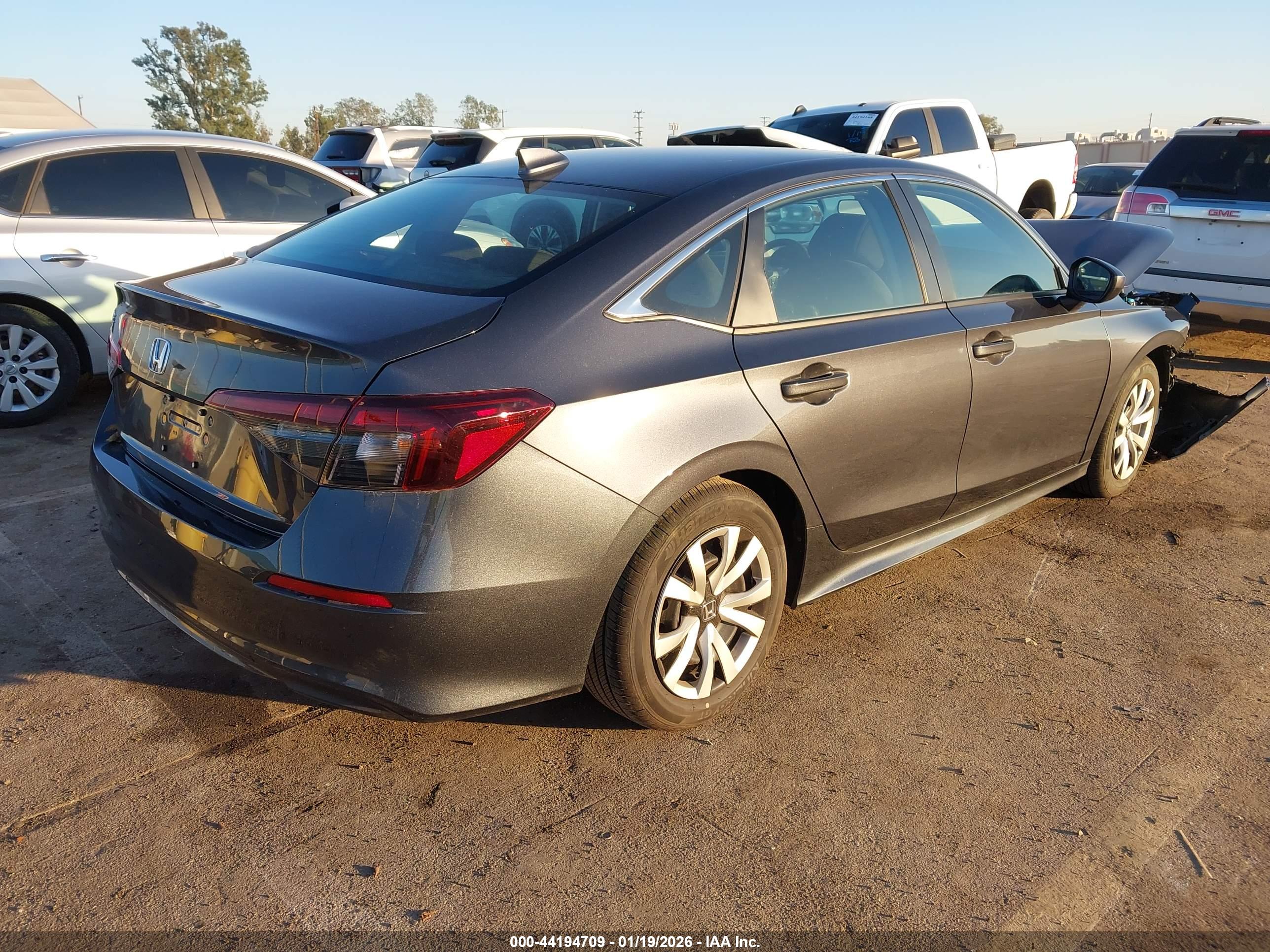 HONDA CIVIC image 4