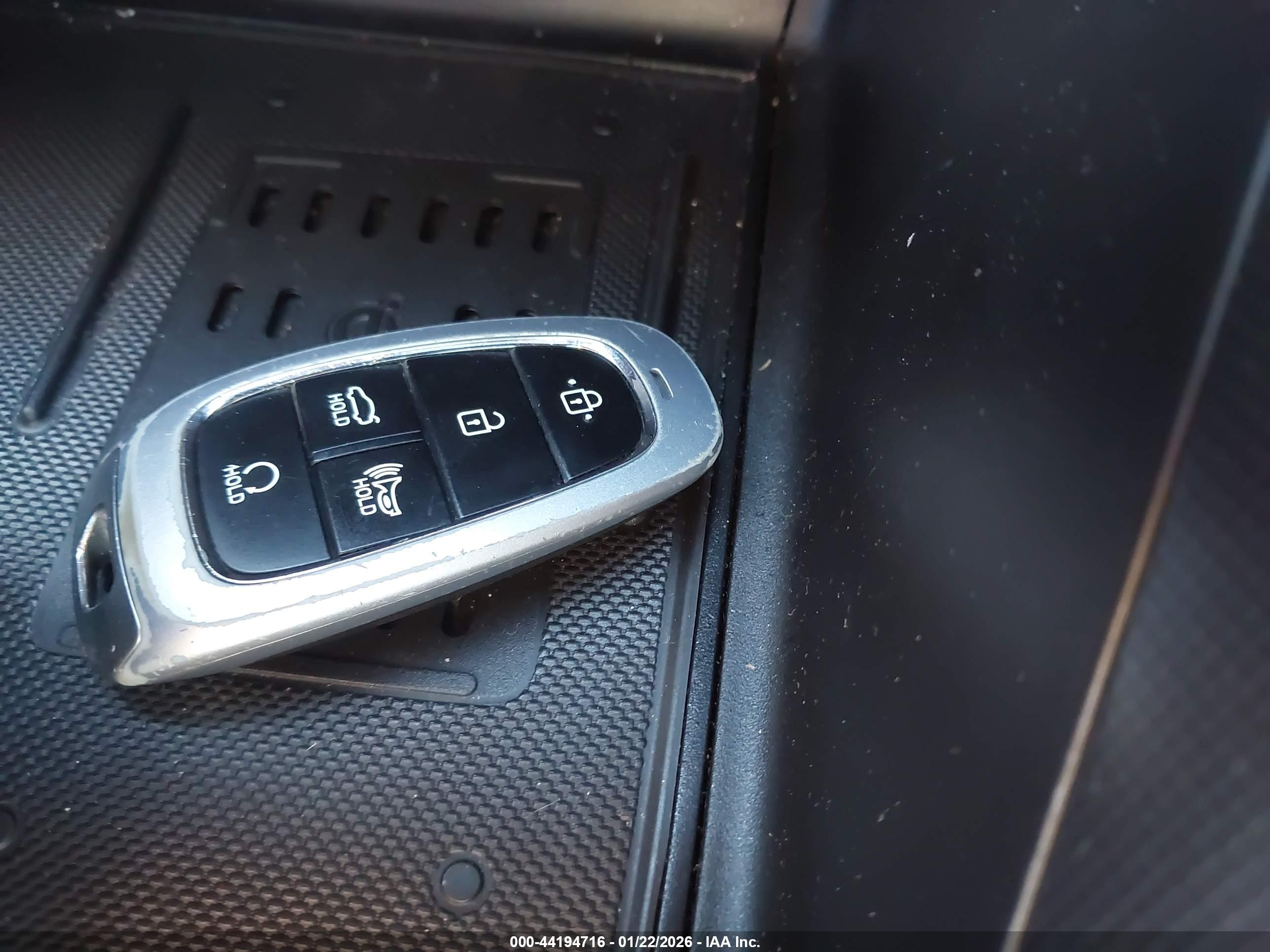 HYUNDAI SONATA image 11