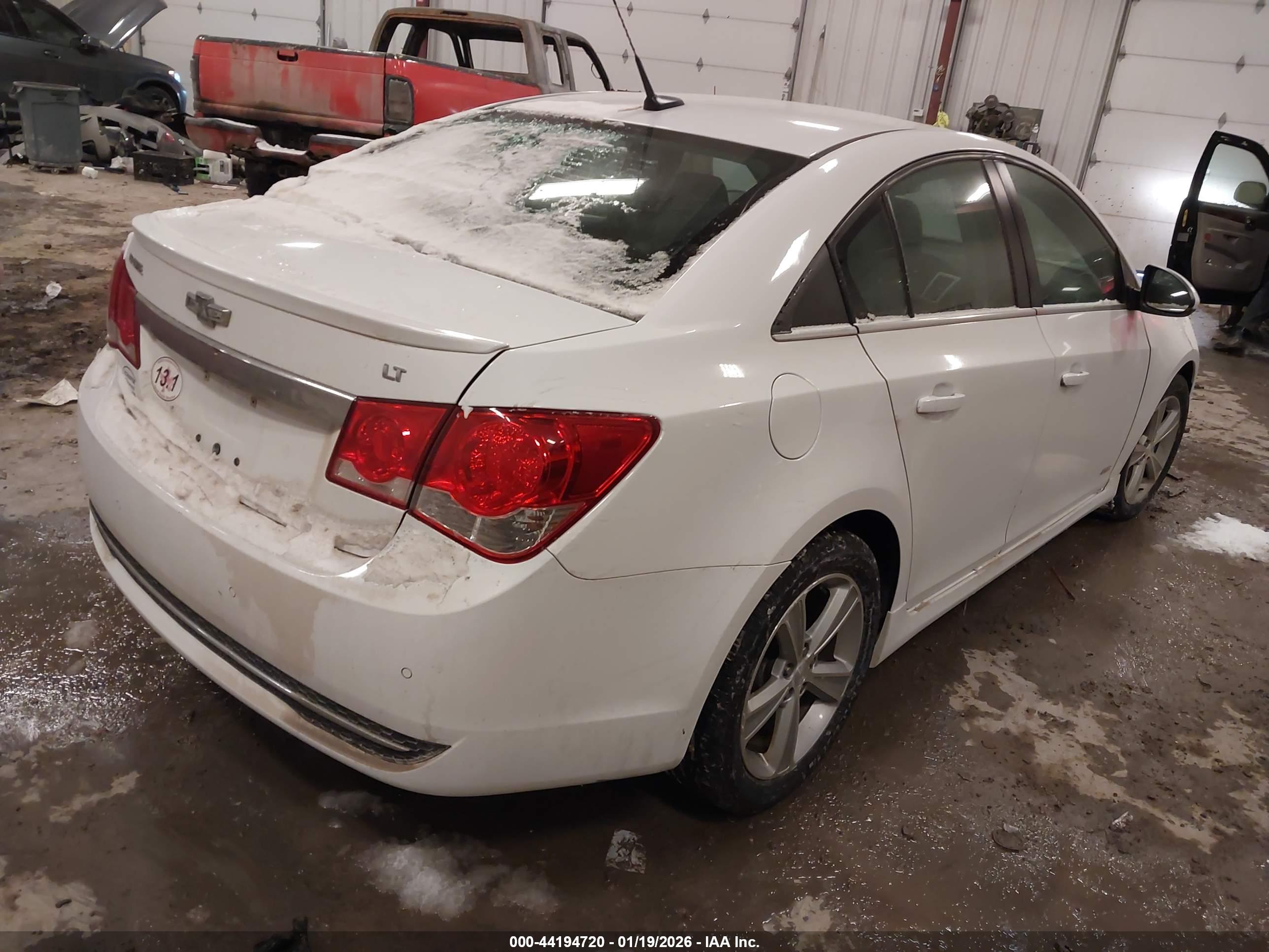 CHEVROLET CRUZE image 4