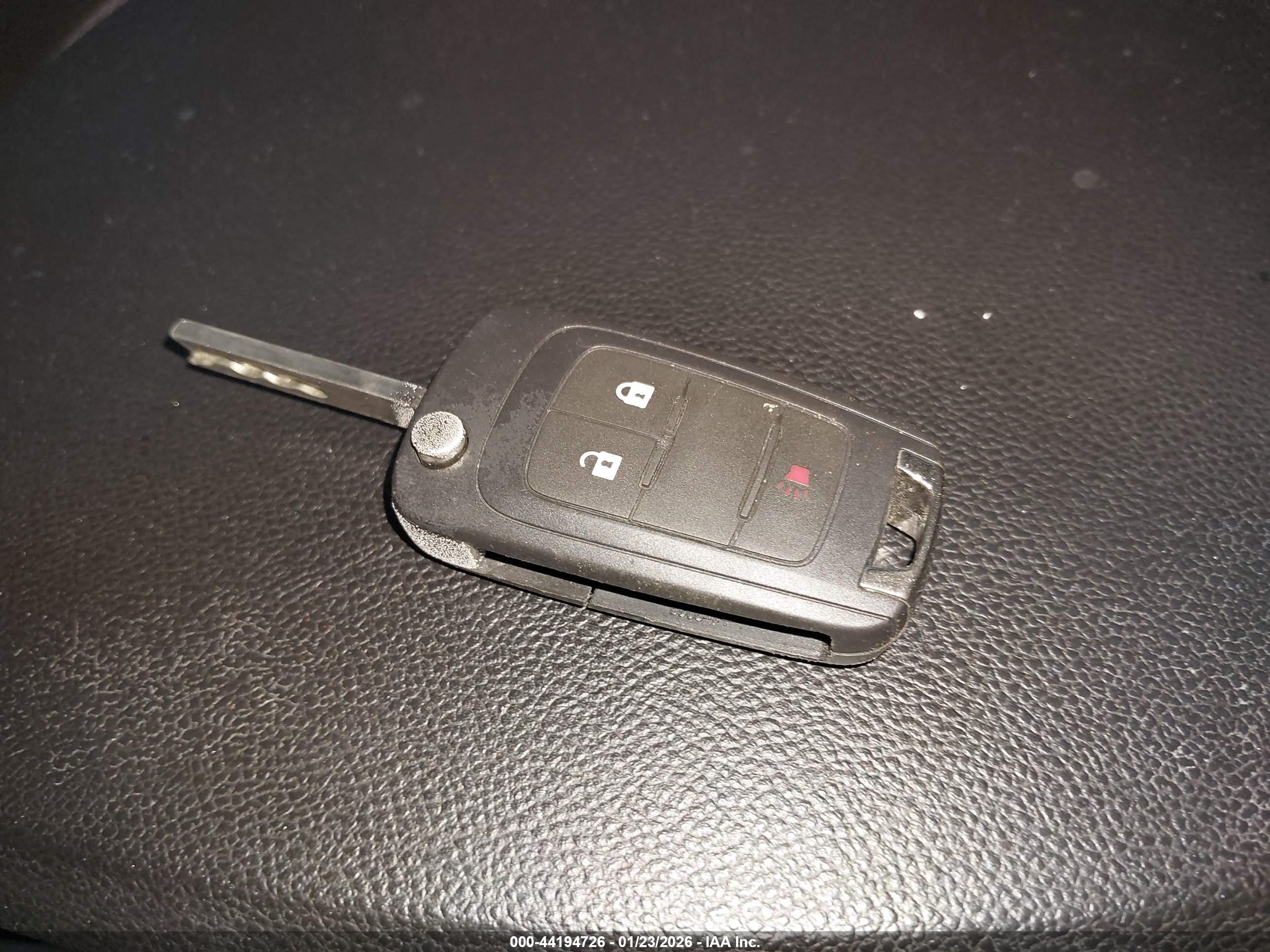 CHEVROLET EQUINOX image 11
