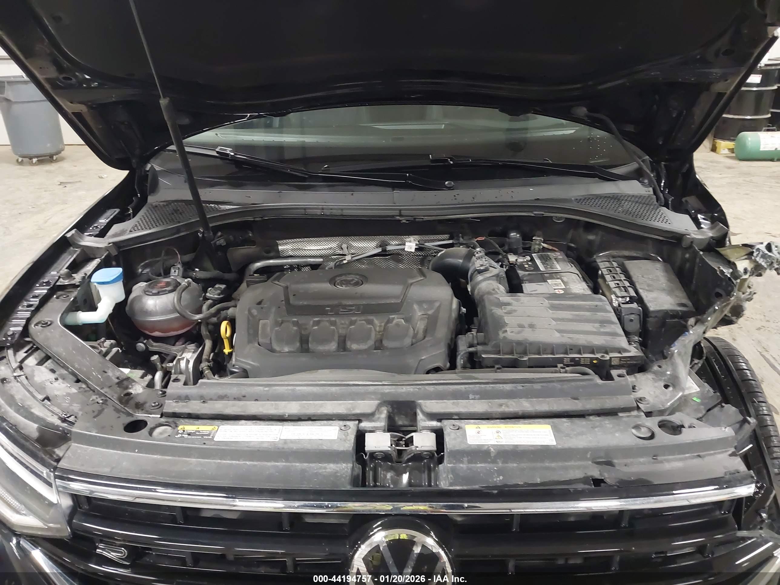 VOLKSWAGEN TIGUAN image 10