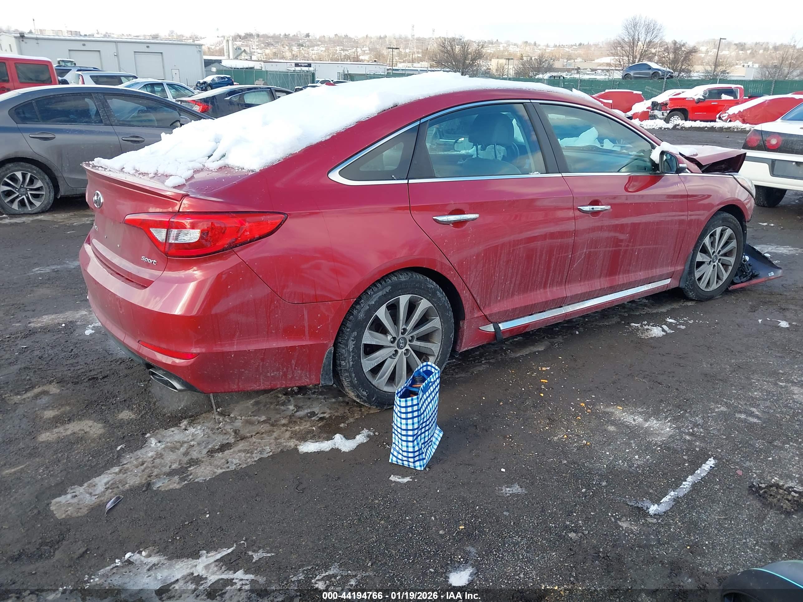 HYUNDAI SONATA image 4