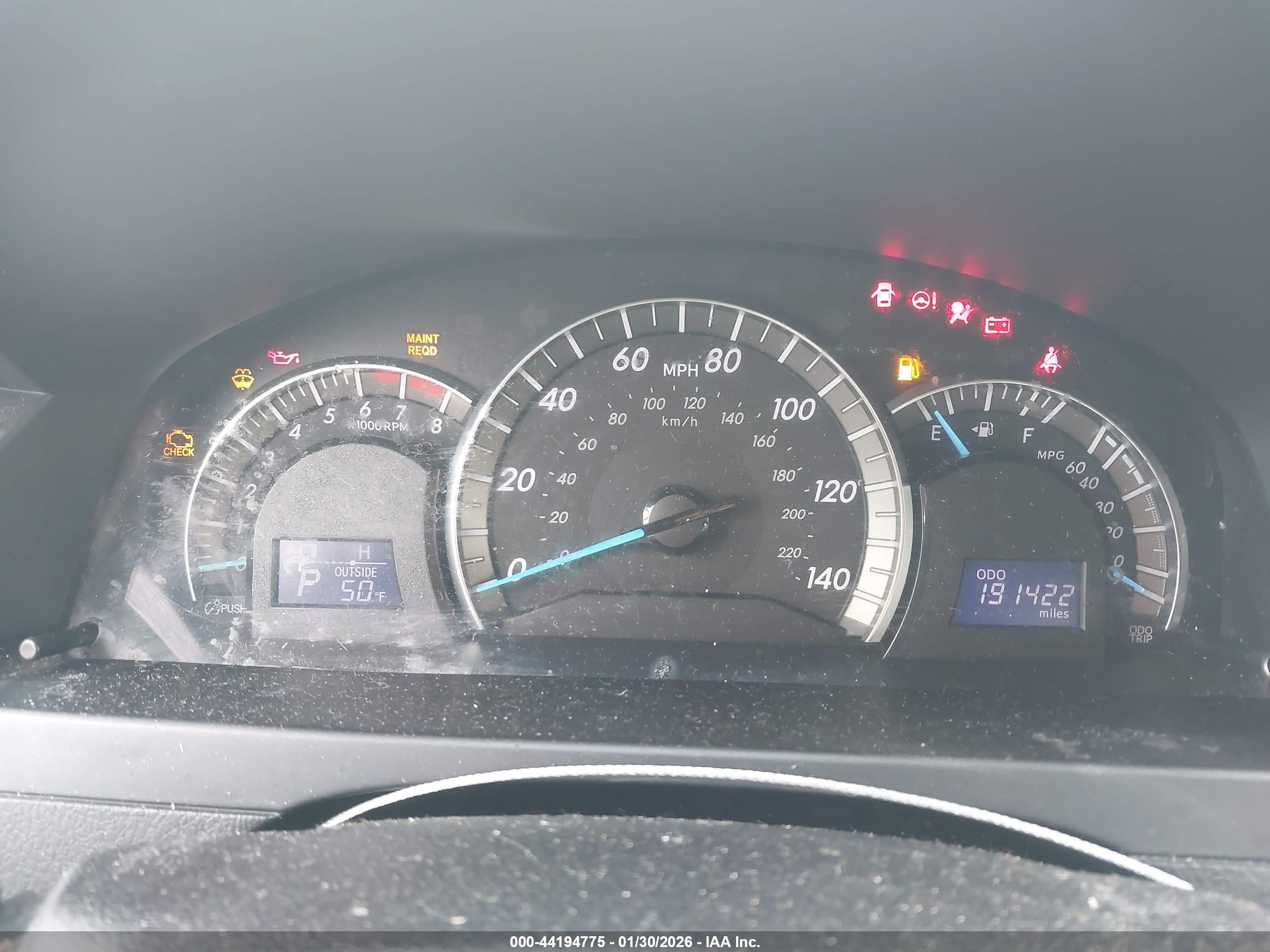 TOYOTA CAMRY image 7