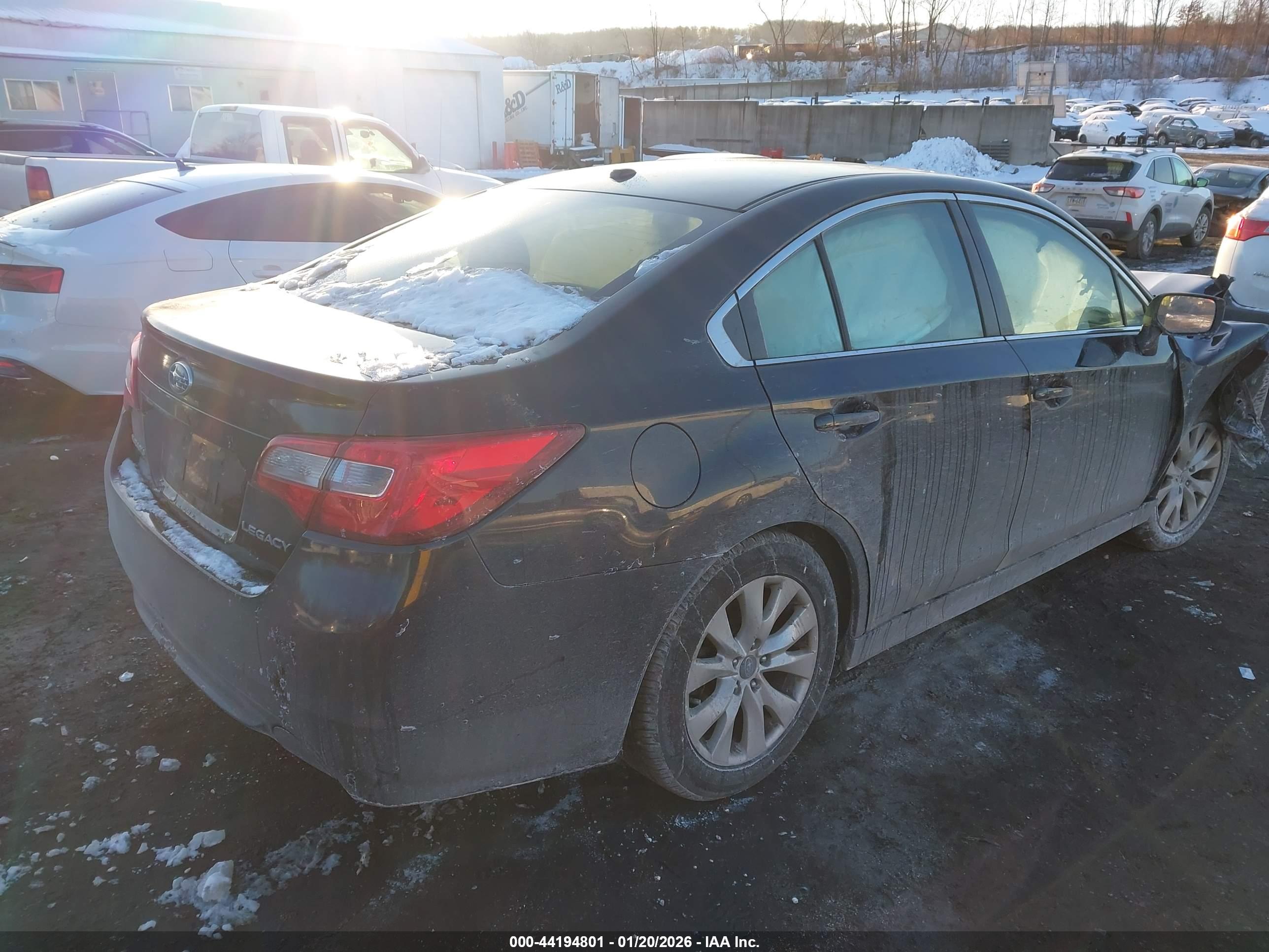 SUBARU LEGACY image 4