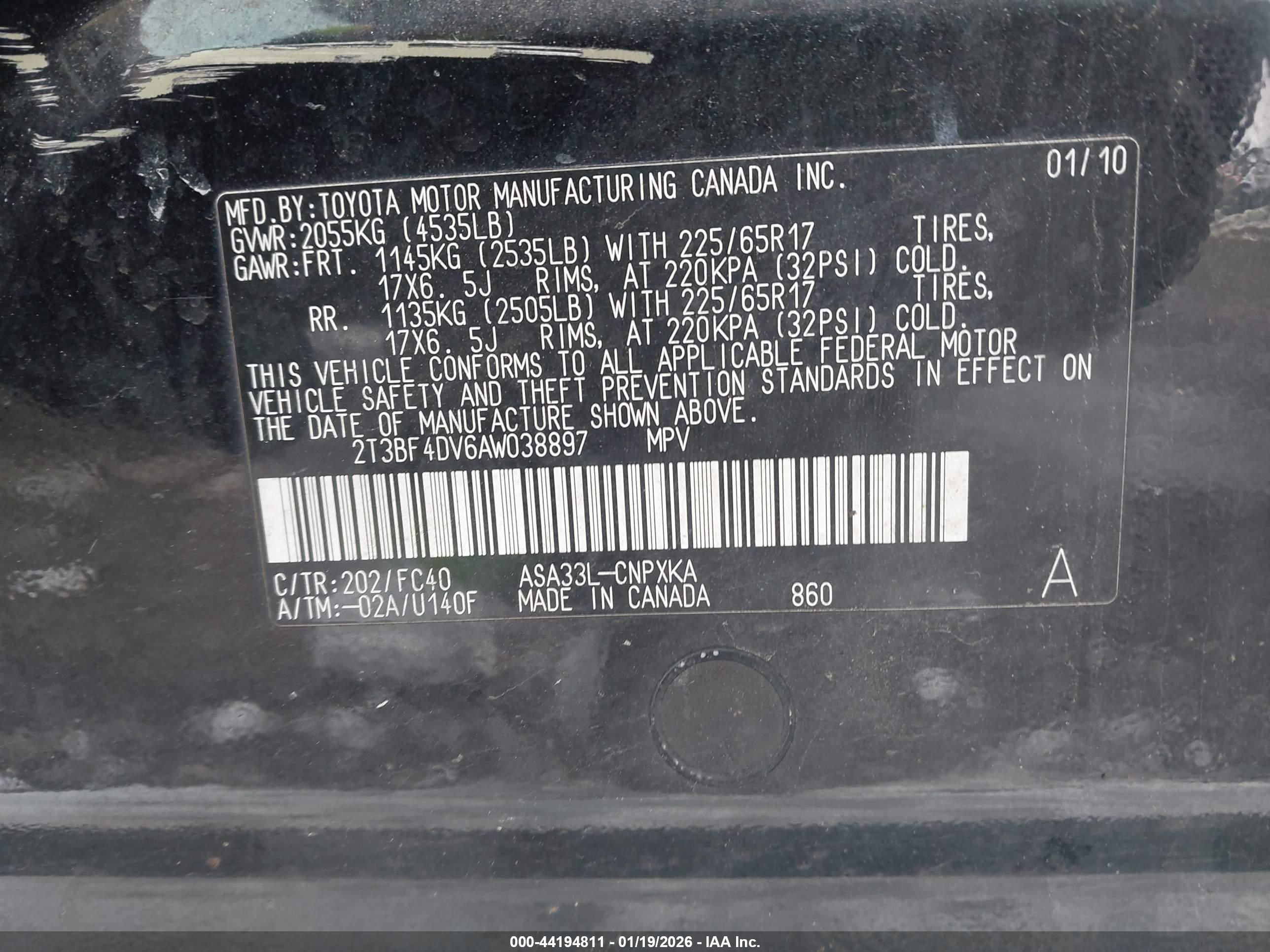 TOYOTA RAV4 image 9