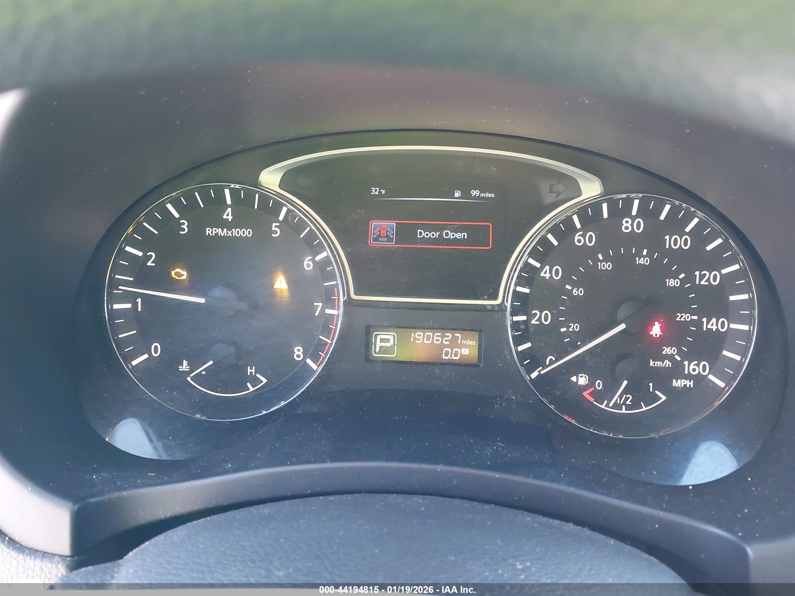 NISSAN ALTIMA image 7