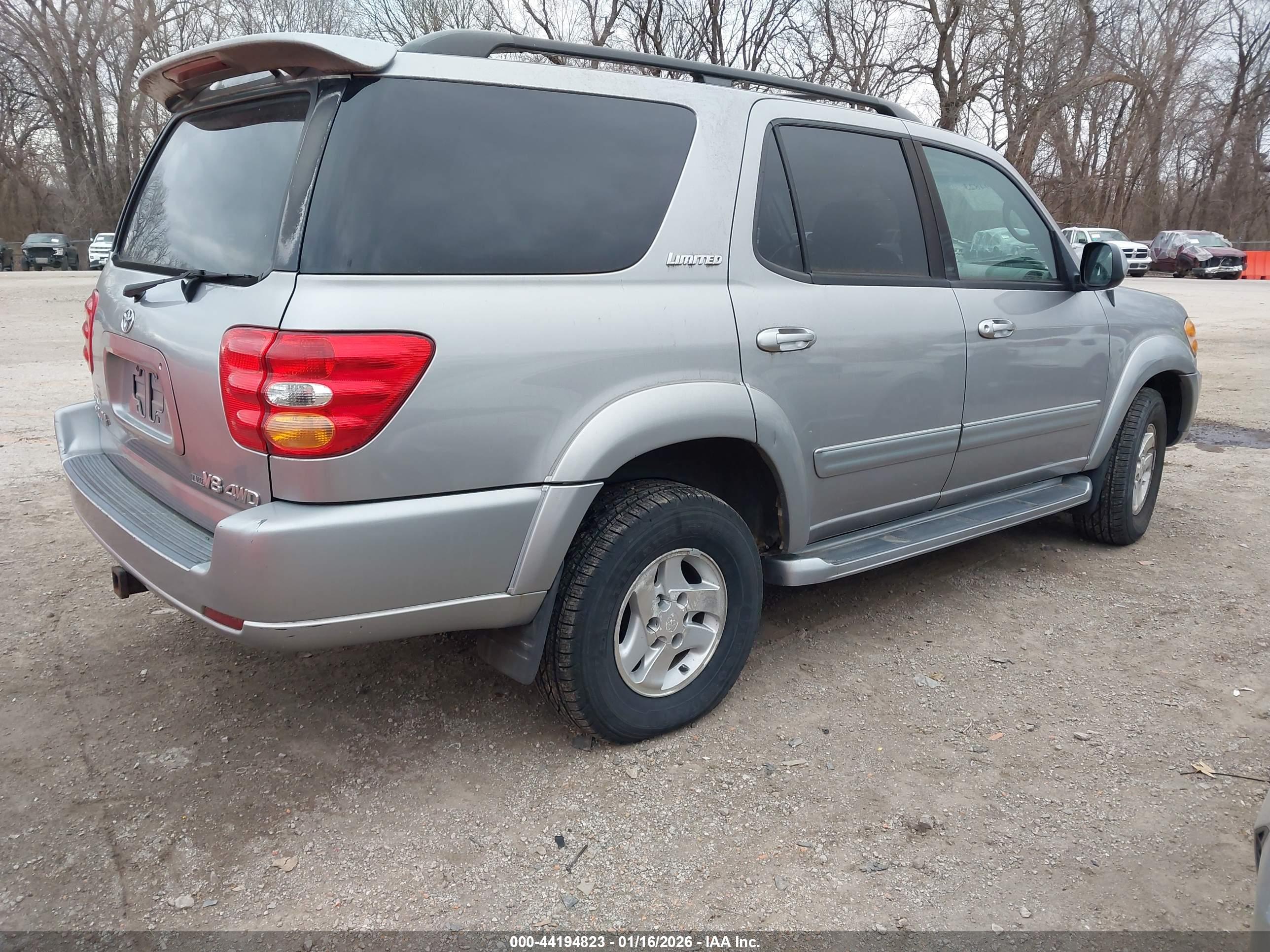 TOYOTA SEQUOIA image 4