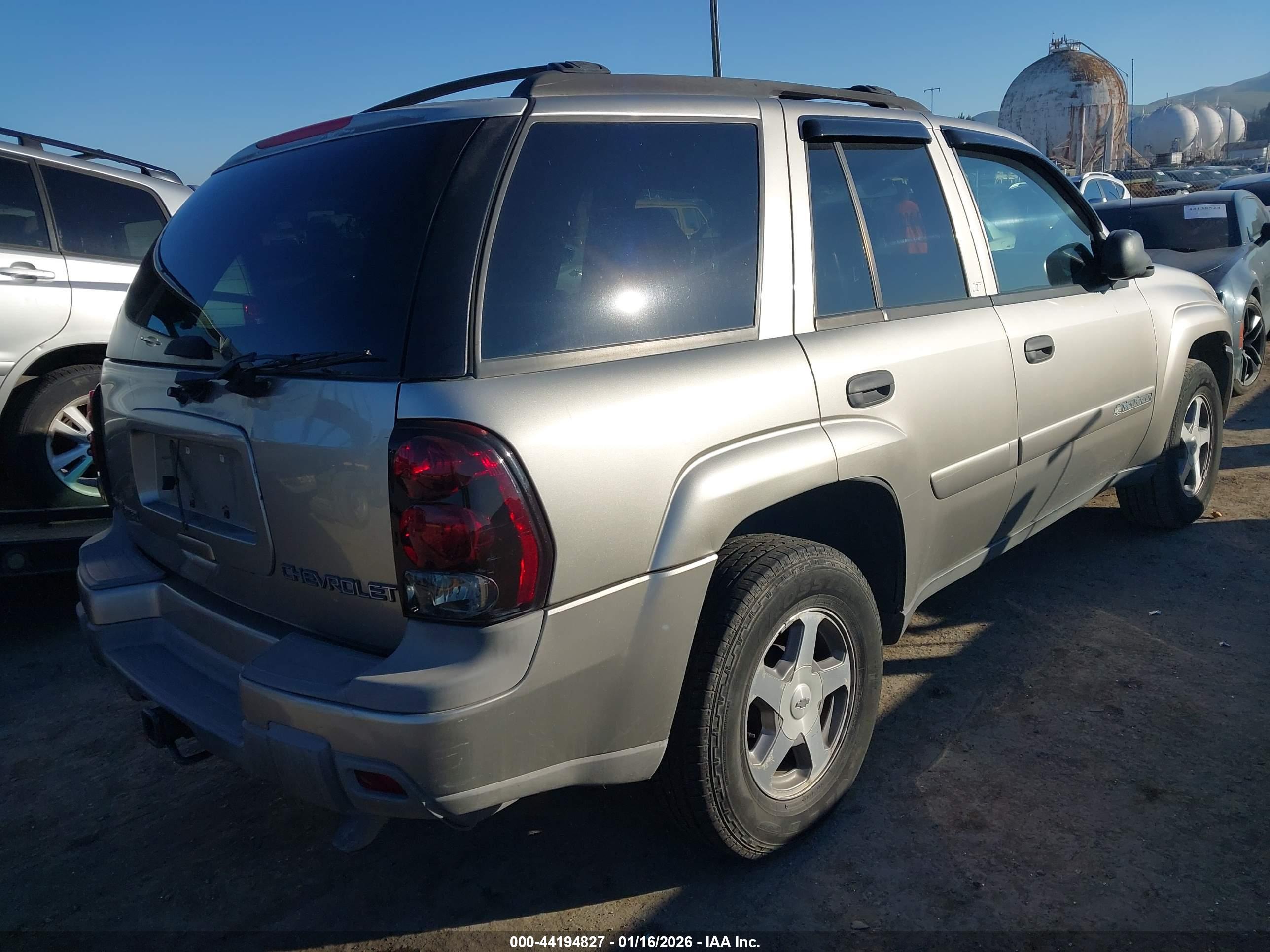 CHEVROLET TRAILBLAZER image 4