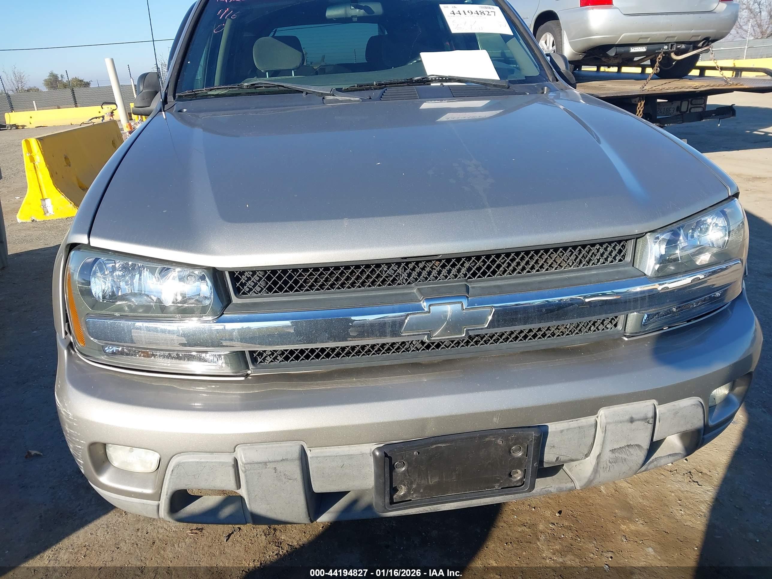 CHEVROLET TRAILBLAZER image 6