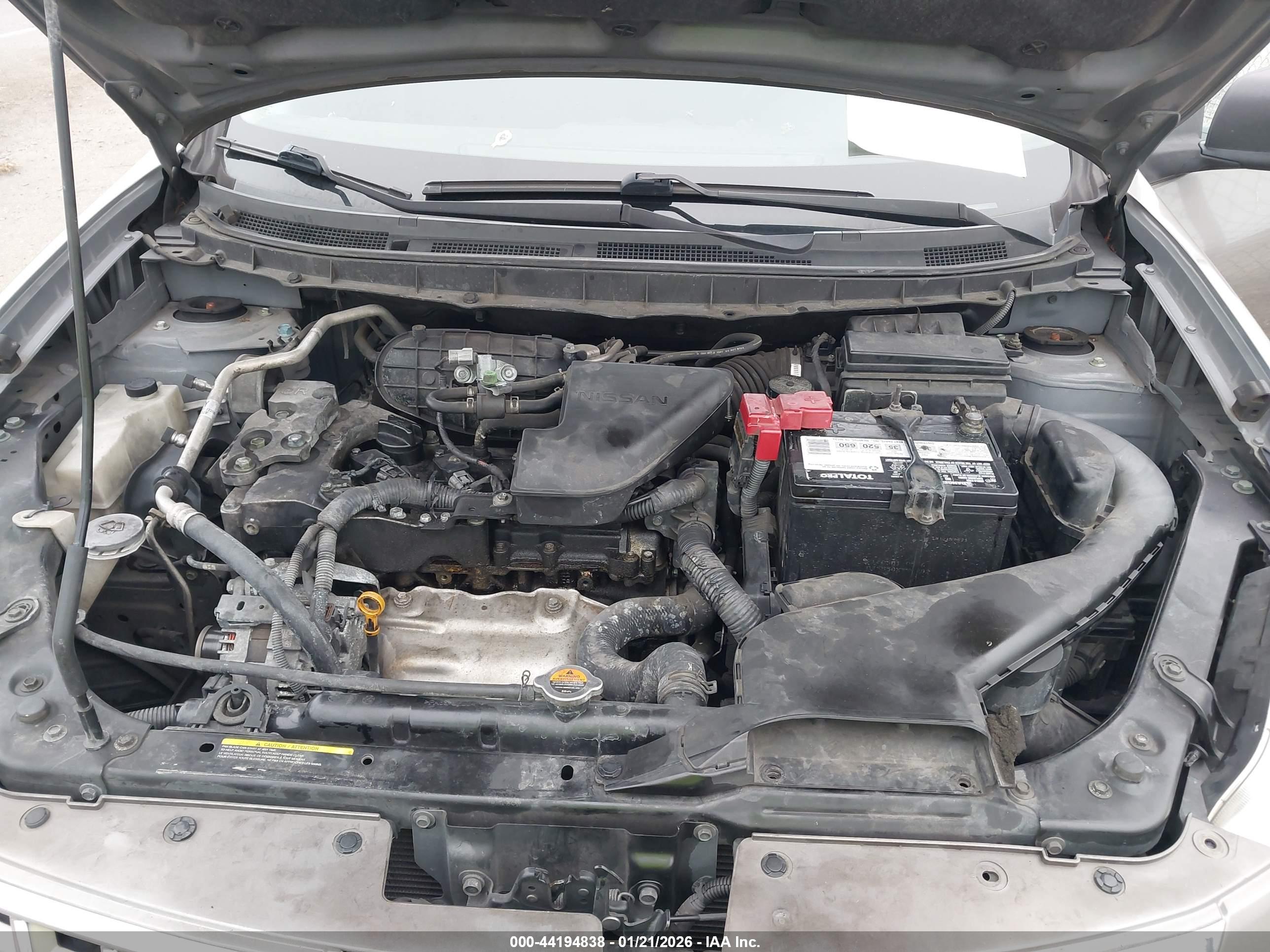 NISSAN ROGUE image 10