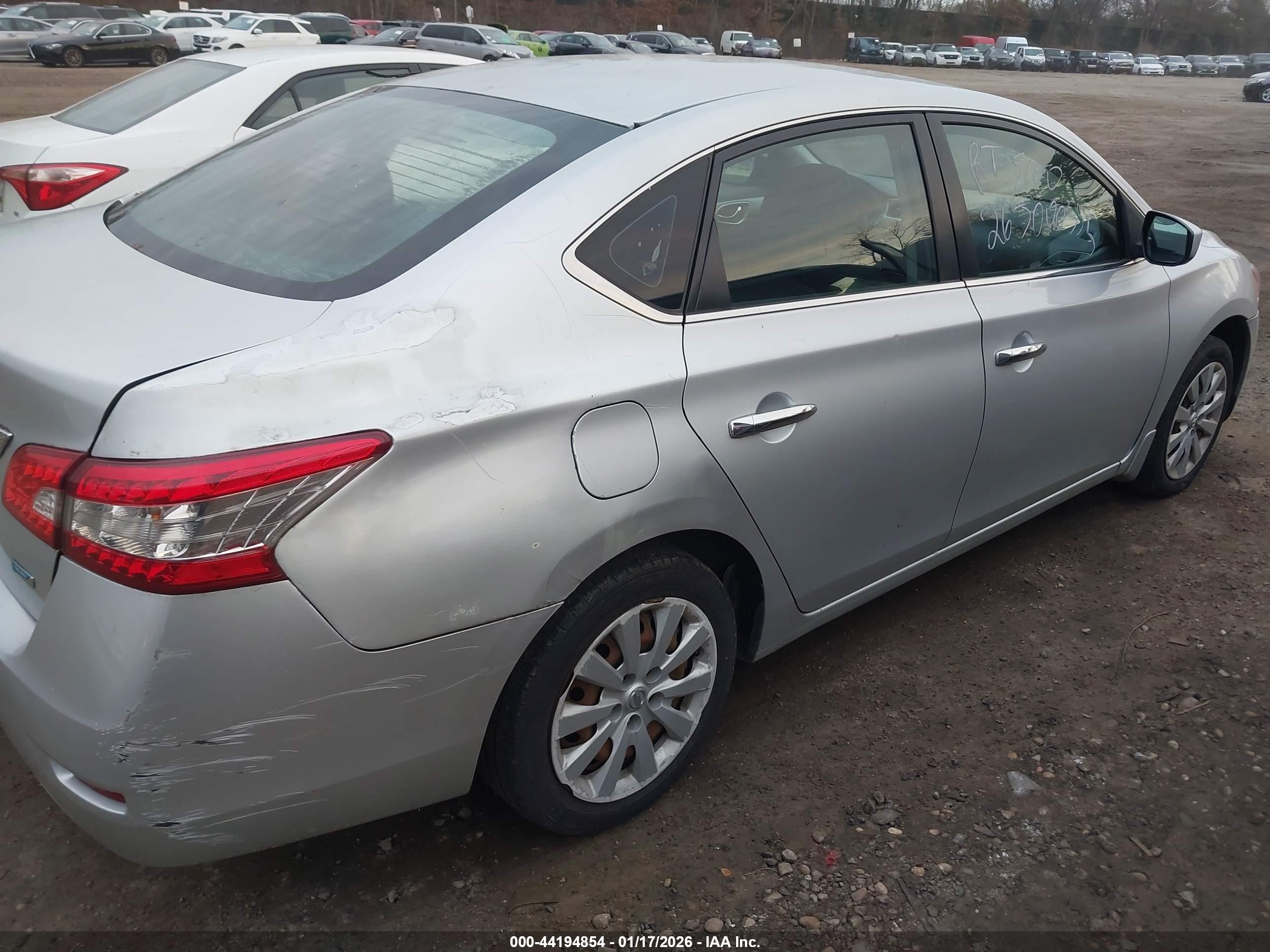 NISSAN SENTRA image 6
