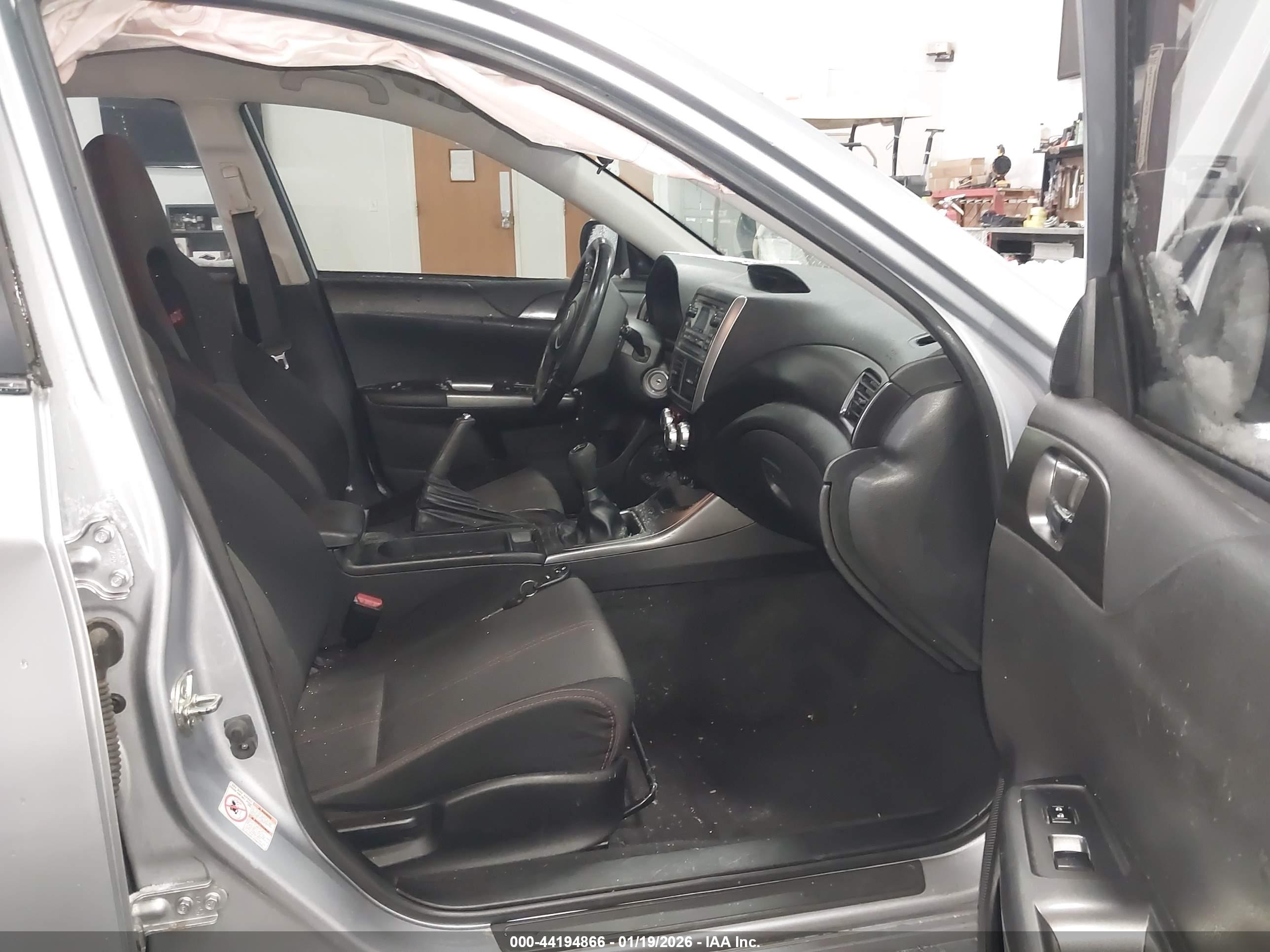 SUBARU IMPREZA image 5