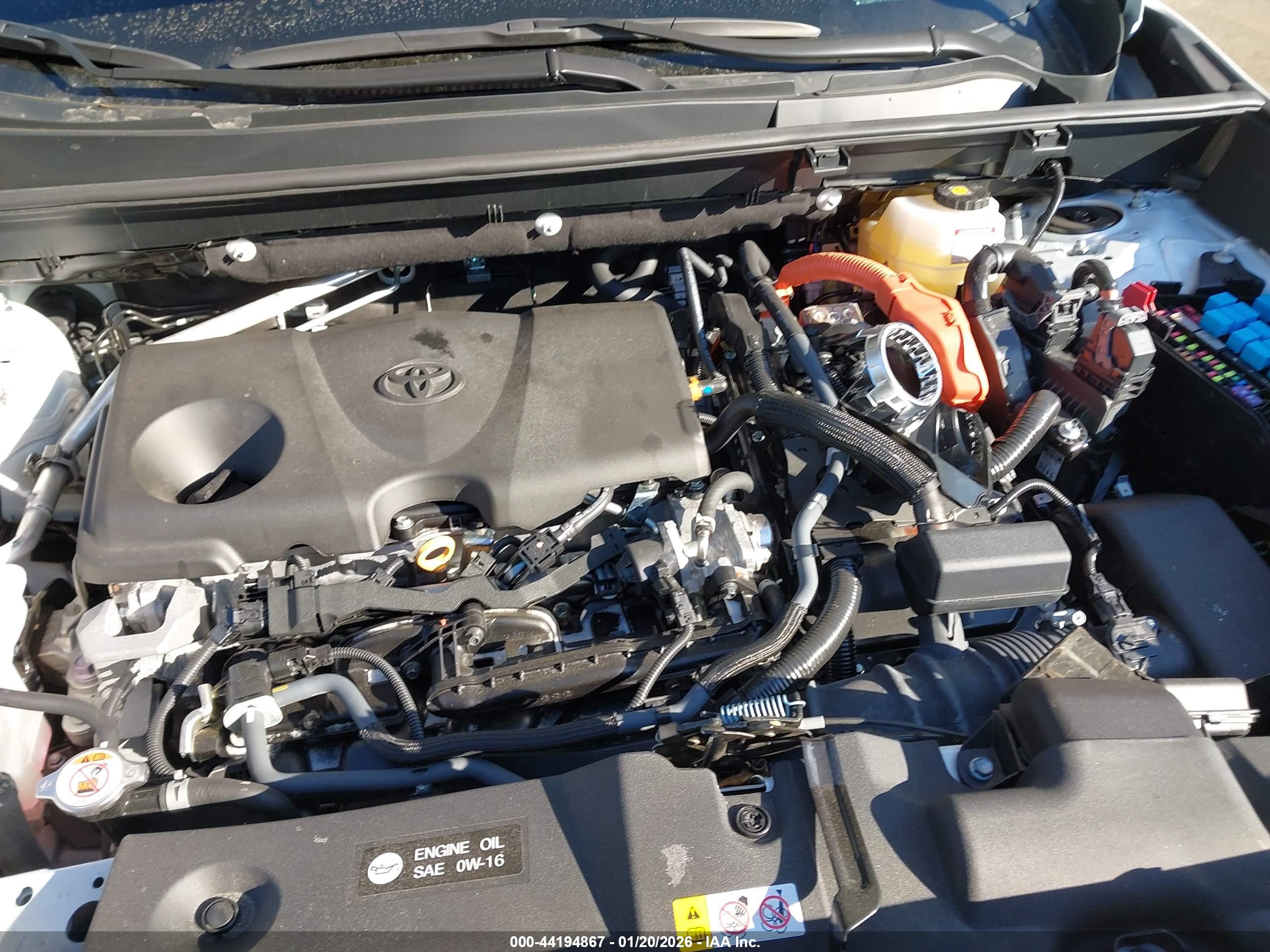 TOYOTA RAV4 image 10