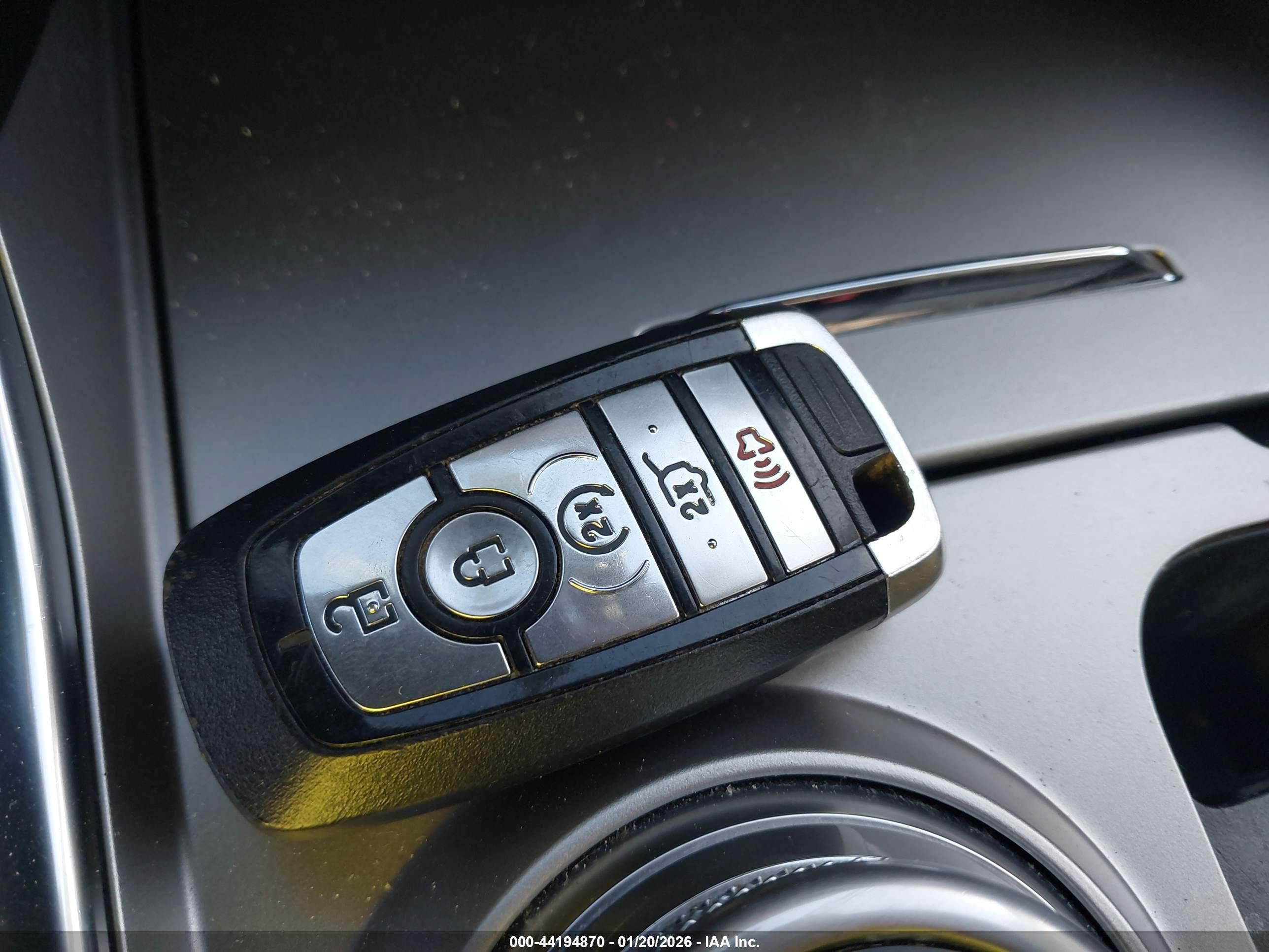 FORD EXPLORER image 11