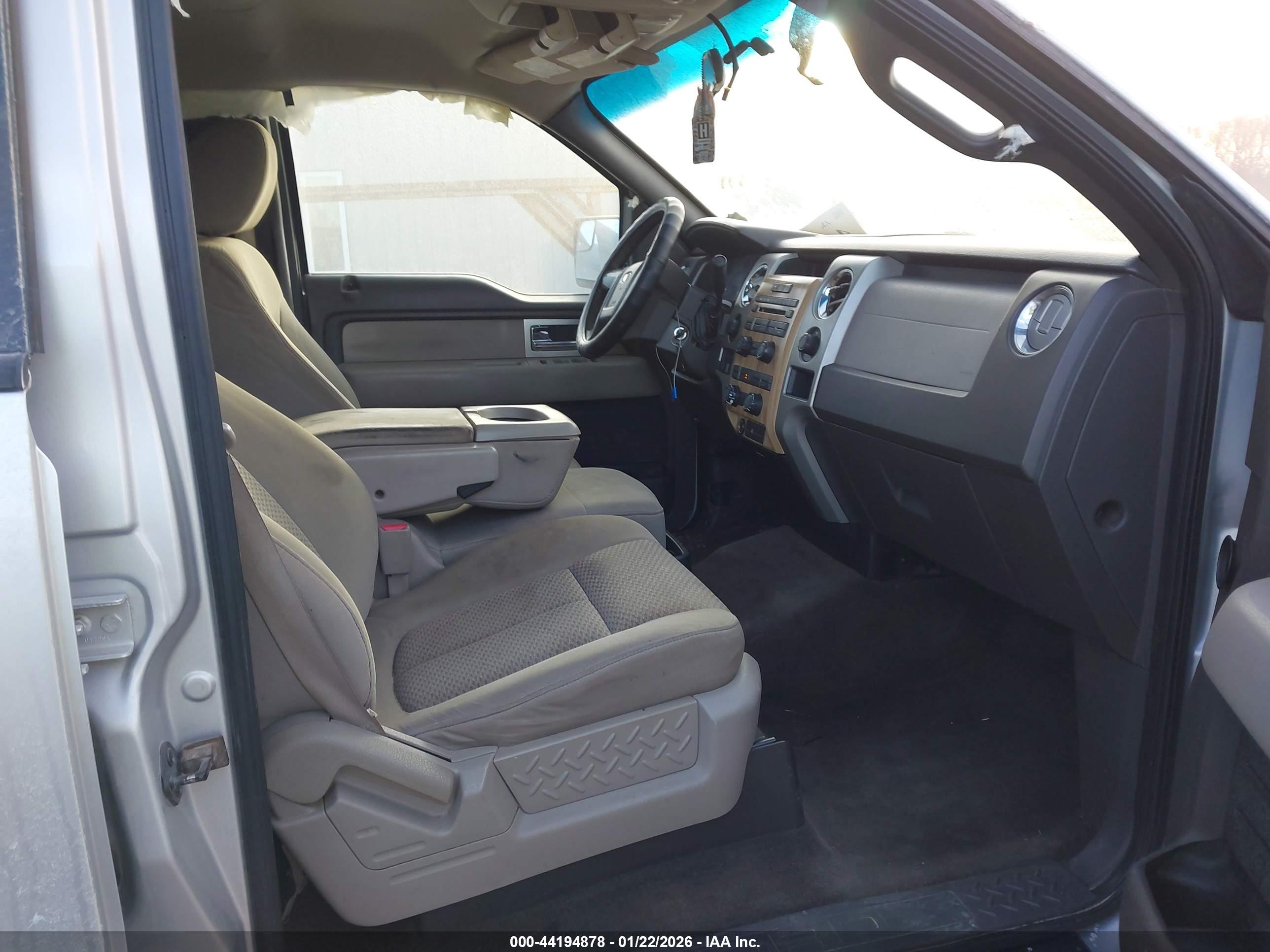 FORD F-150 image 5