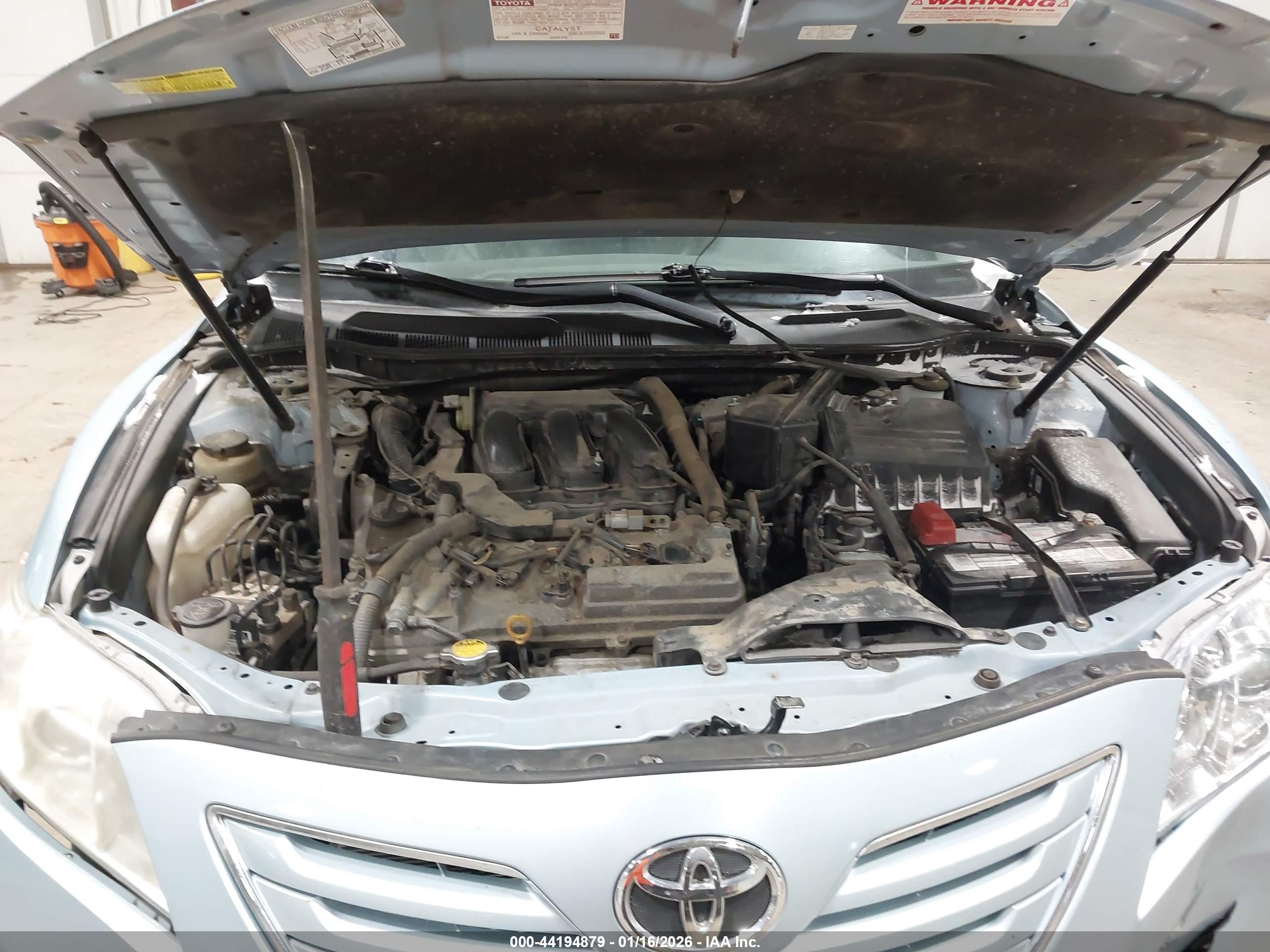 TOYOTA CAMRY image 10