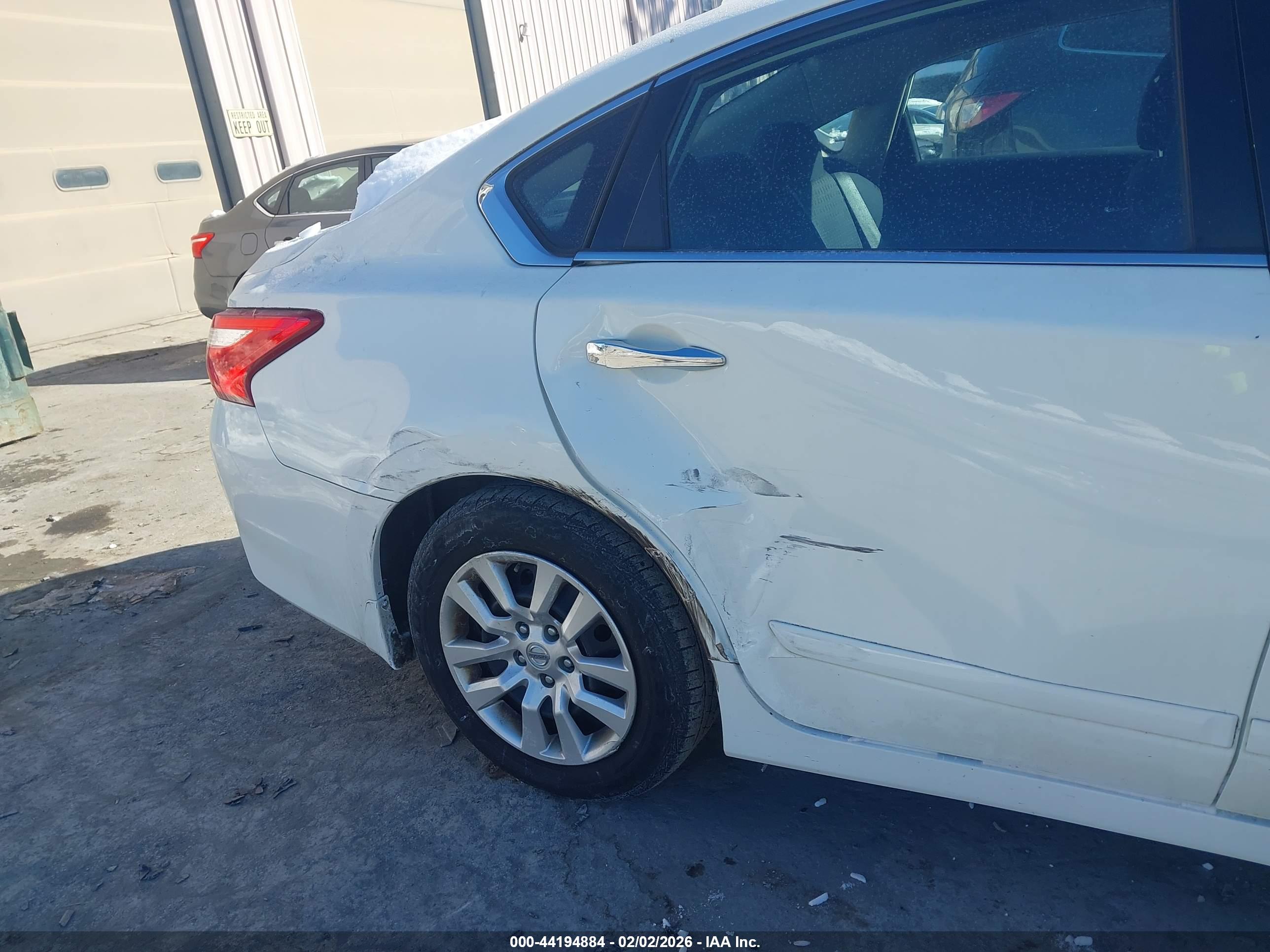 NISSAN ALTIMA image 6