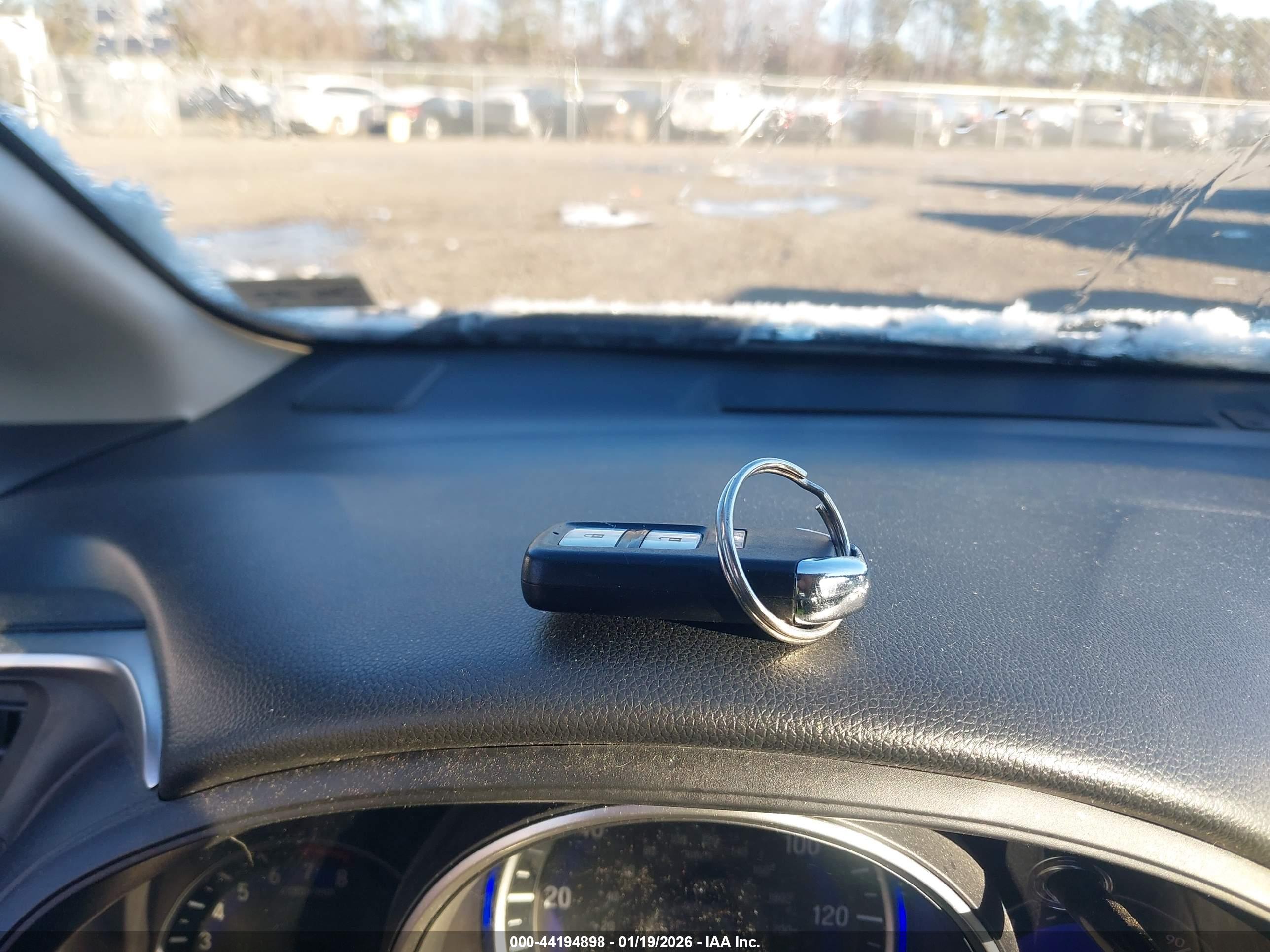 HONDA FIT image 11