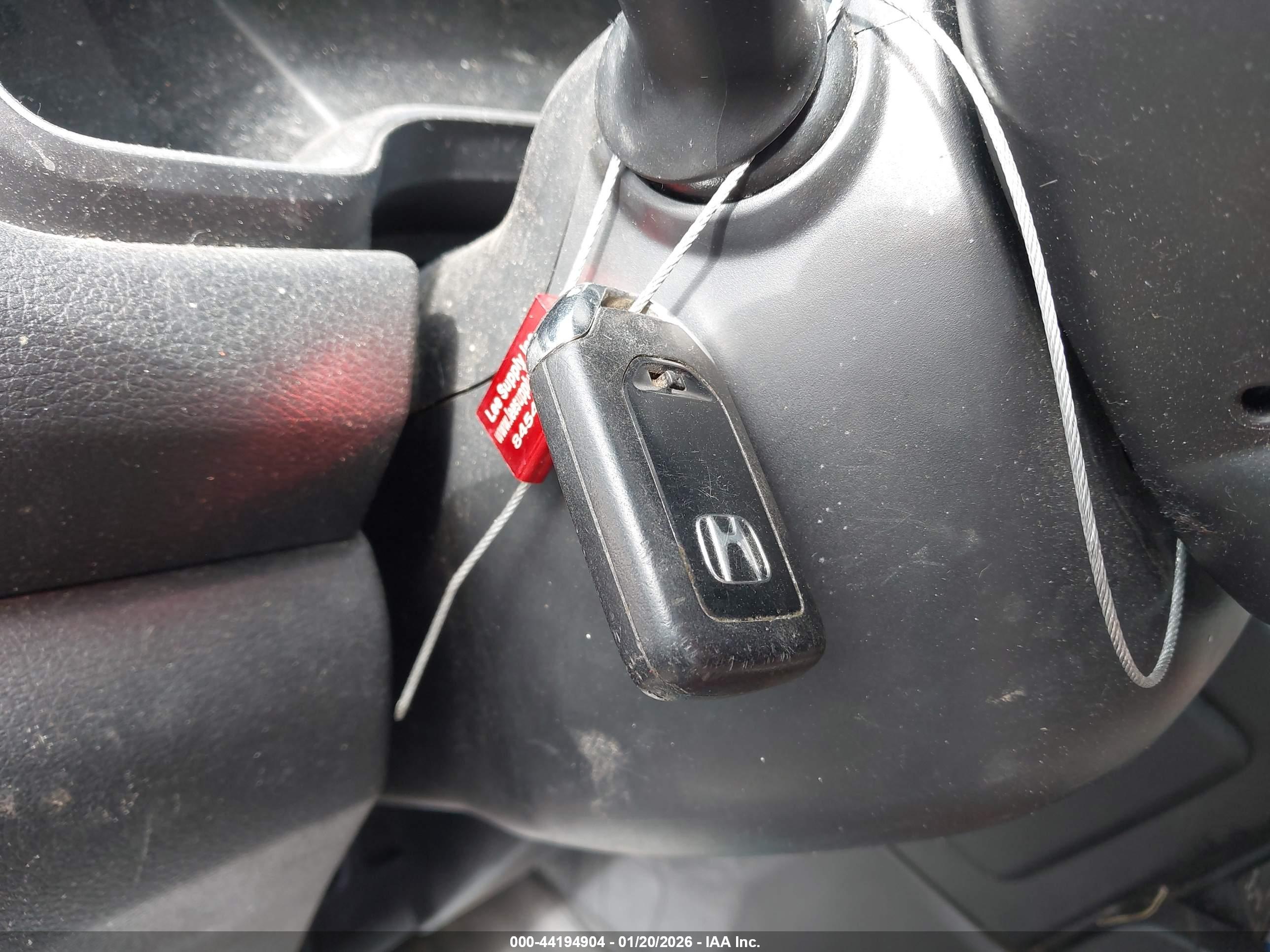 HONDA CR-V image 11