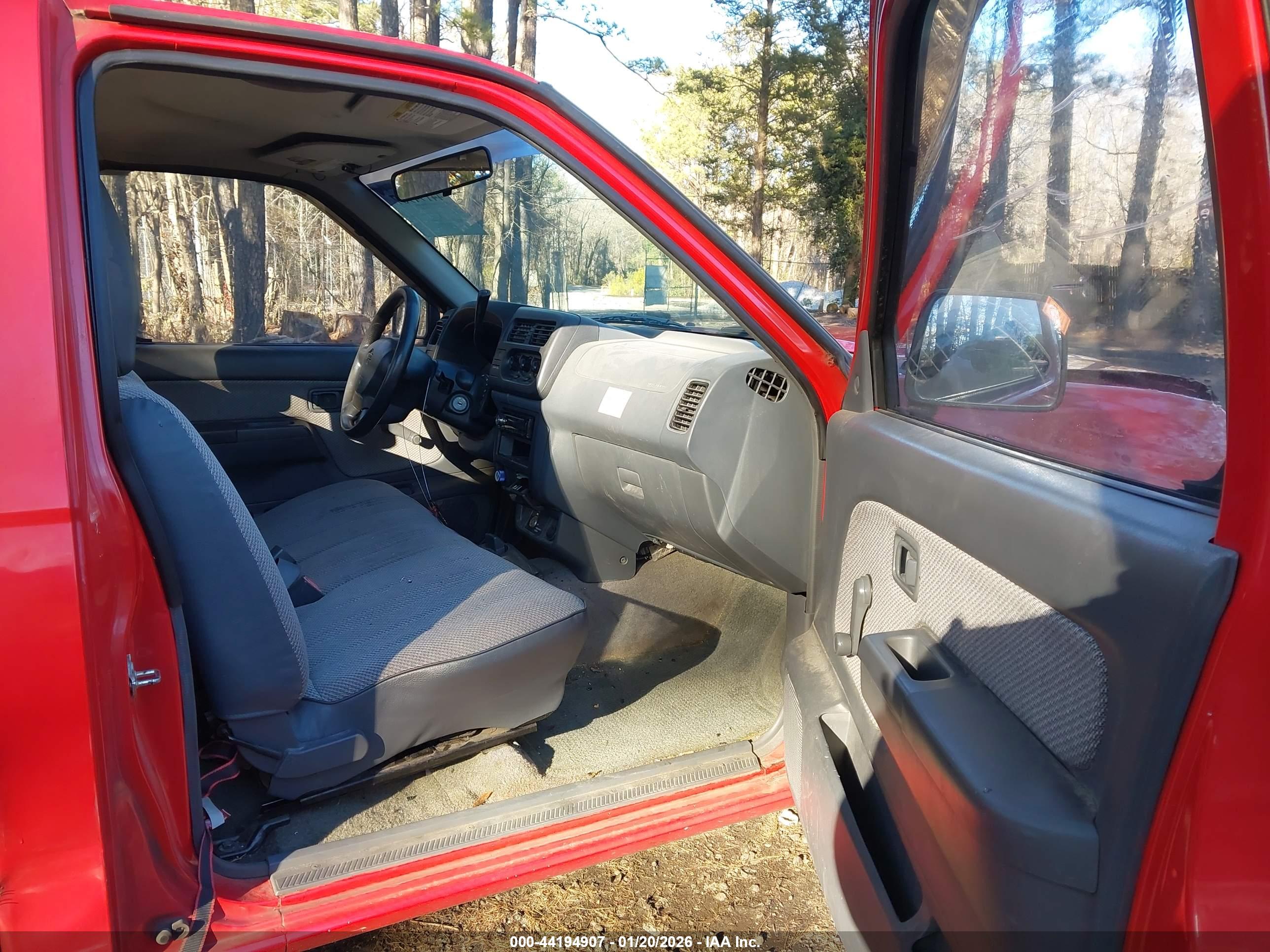 NISSAN FRONTIER image 5