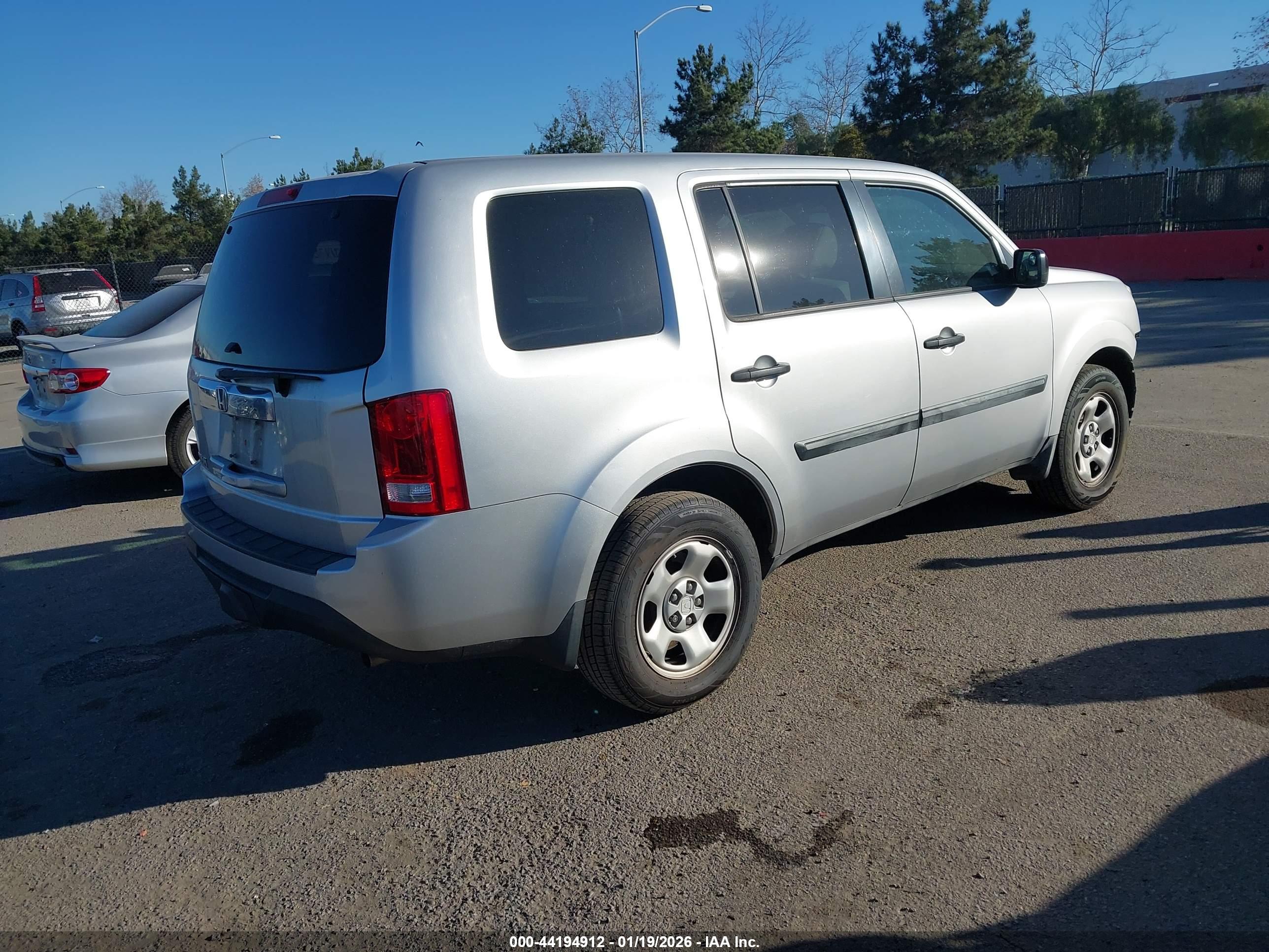 HONDA PILOT image 4